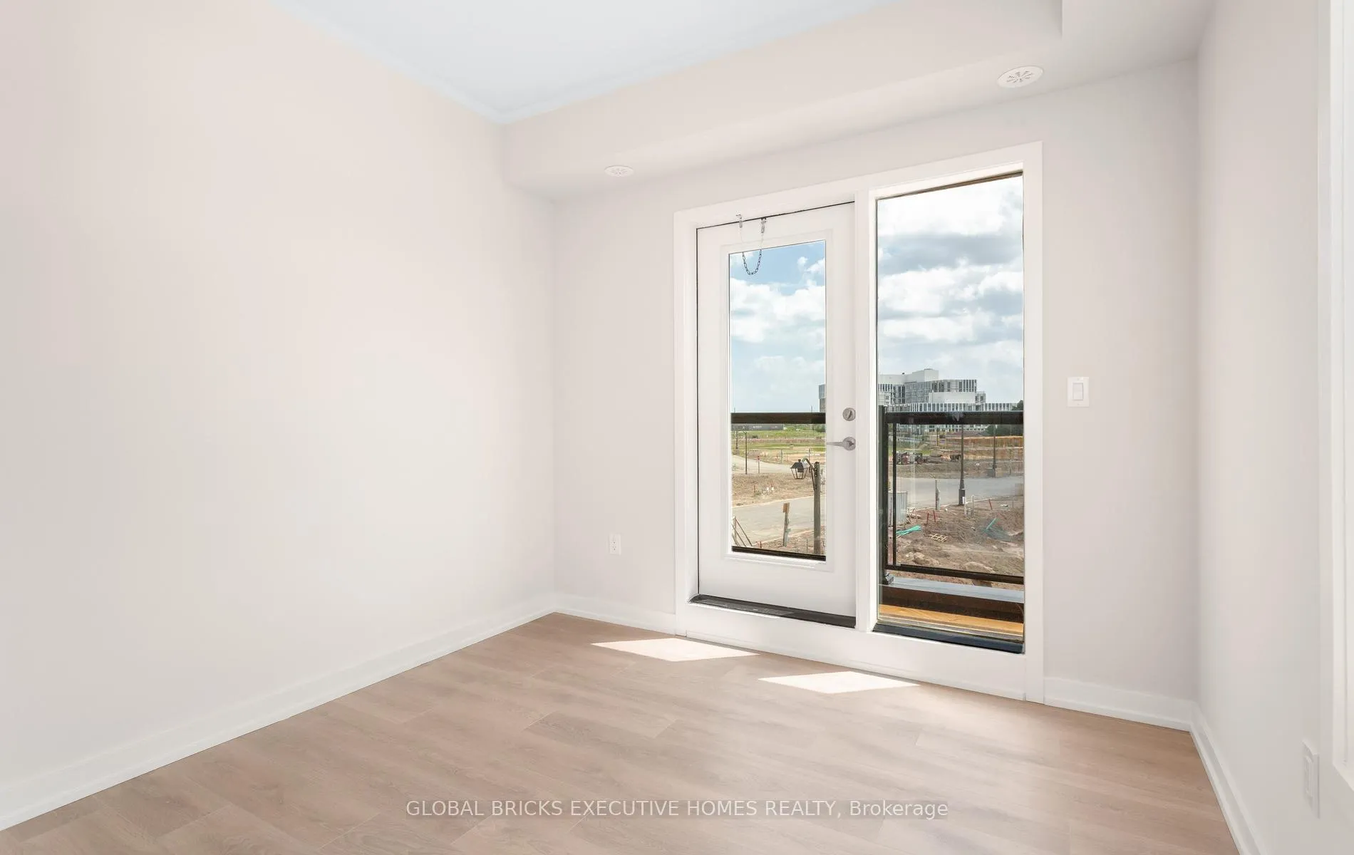 Photo 22 of Unit #2, 3095 Robert Lamb Boulevard, Oakville, Joshua Meadows — HOMEH