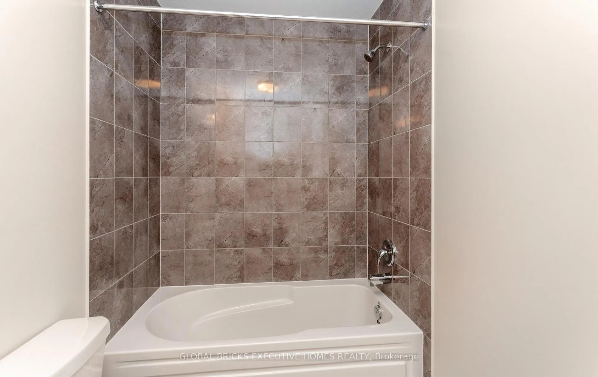 Photo 28 of Unit #2, 3095 Robert Lamb Boulevard, Oakville, Joshua Meadows — HOMEH