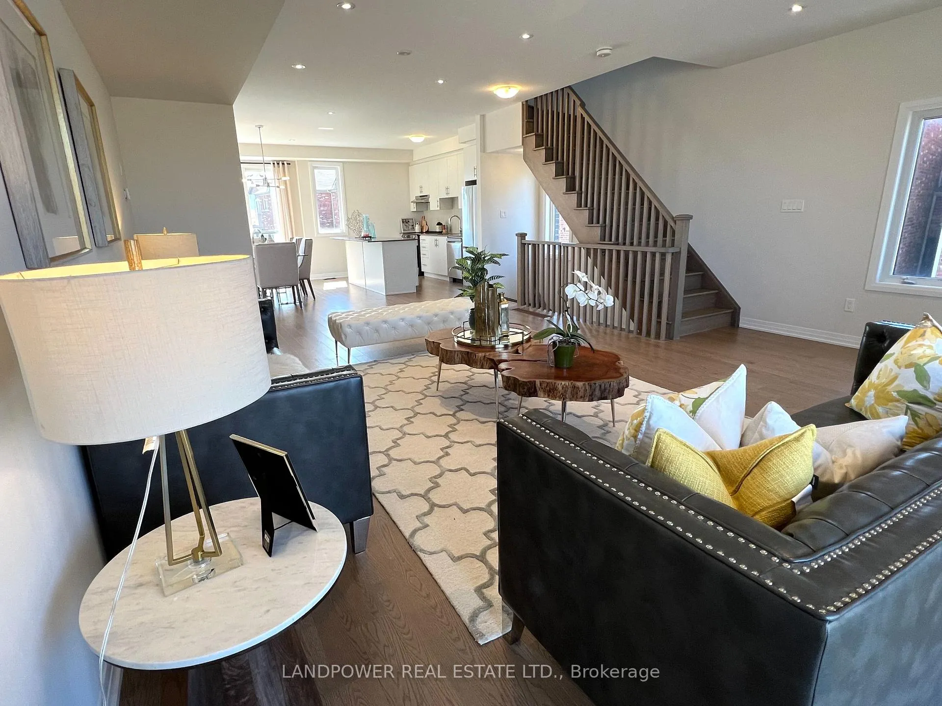 Photo 2 of 1655 Bur Oak Avenue, Markham, Wismer — HOMEH