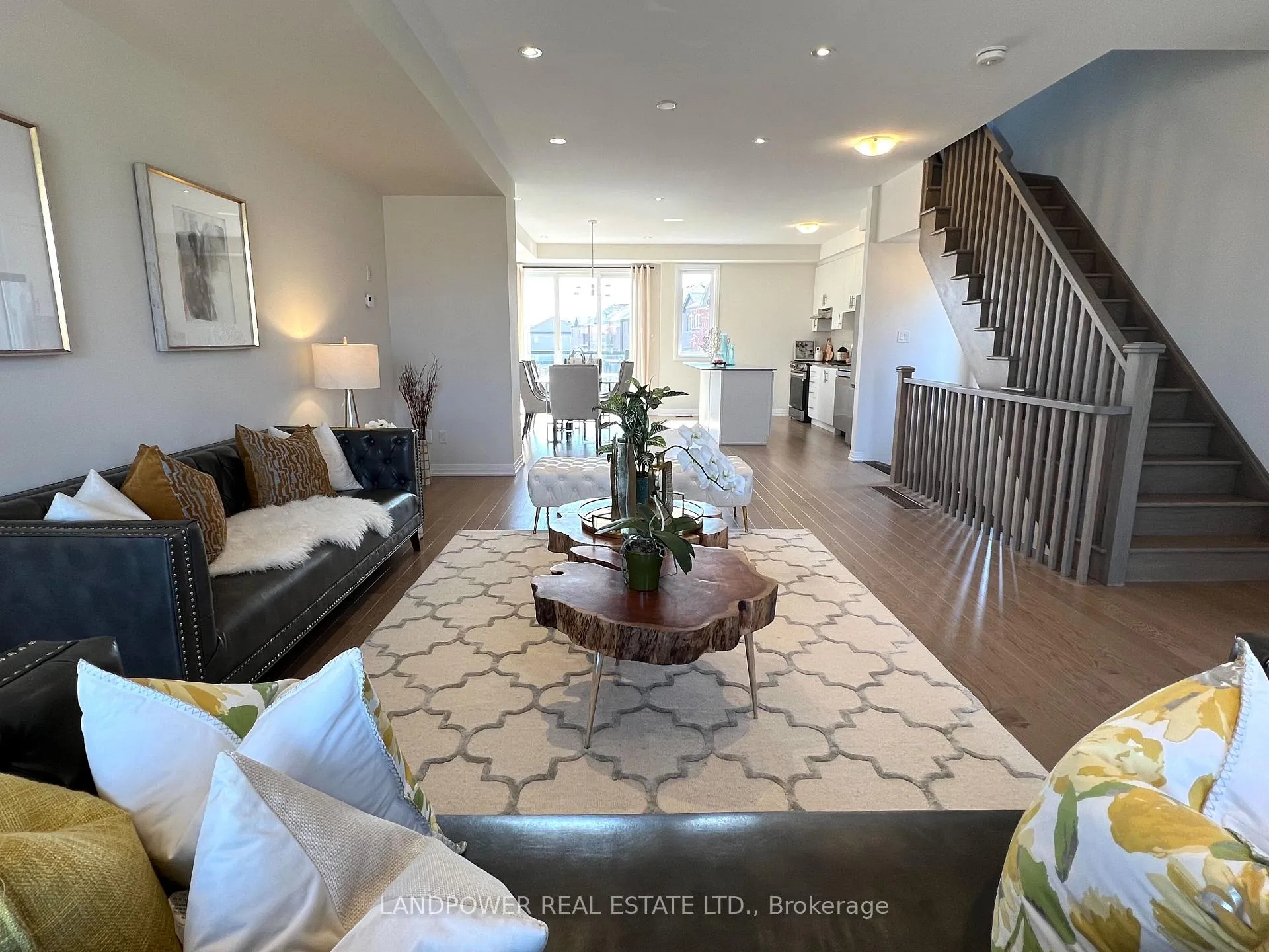 Photo 15 of 1655 Bur Oak Avenue, Markham, Wismer — HOMEH