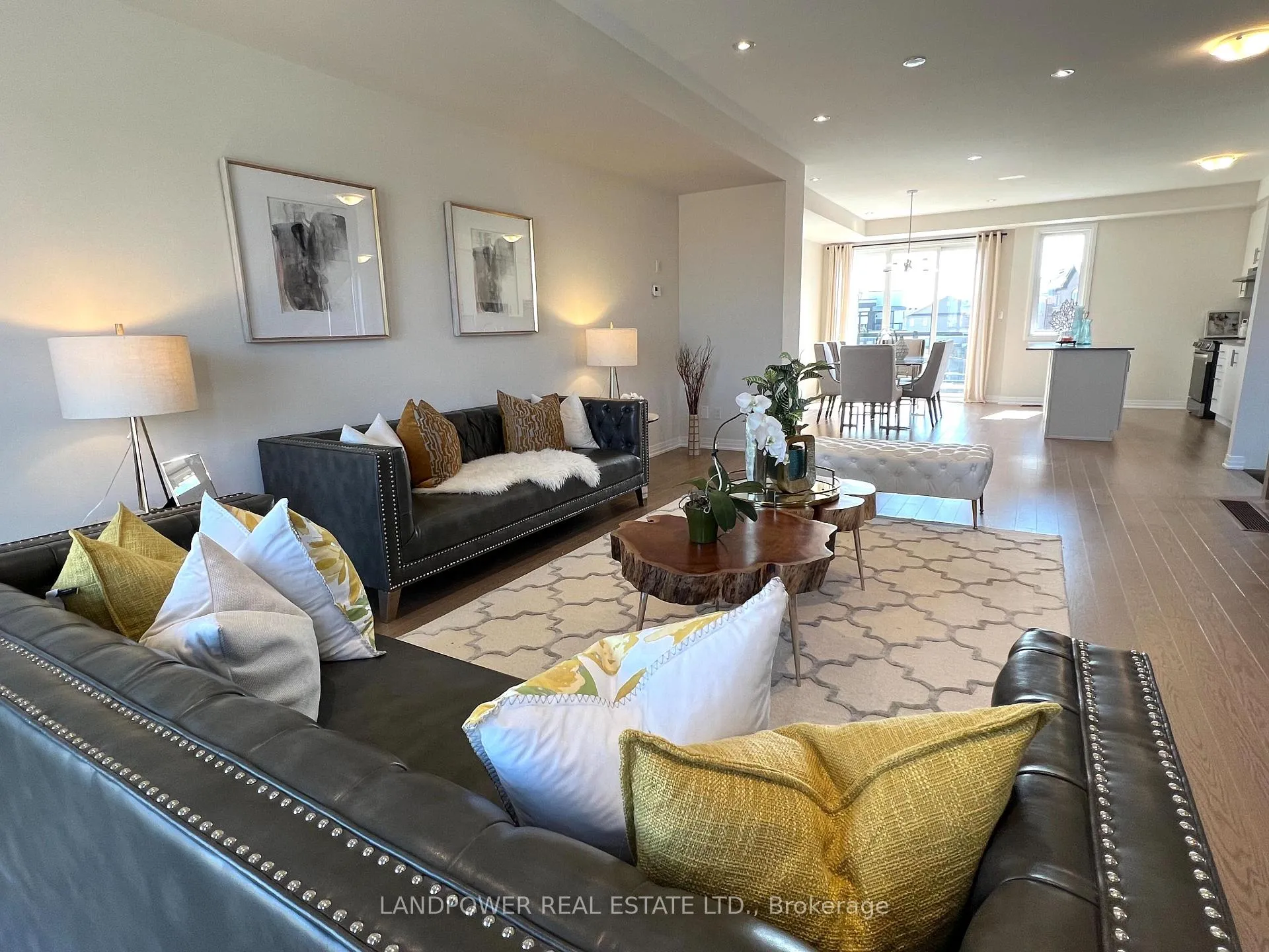 Photo 16 of 1655 Bur Oak Avenue, Markham, Wismer — HOMEH