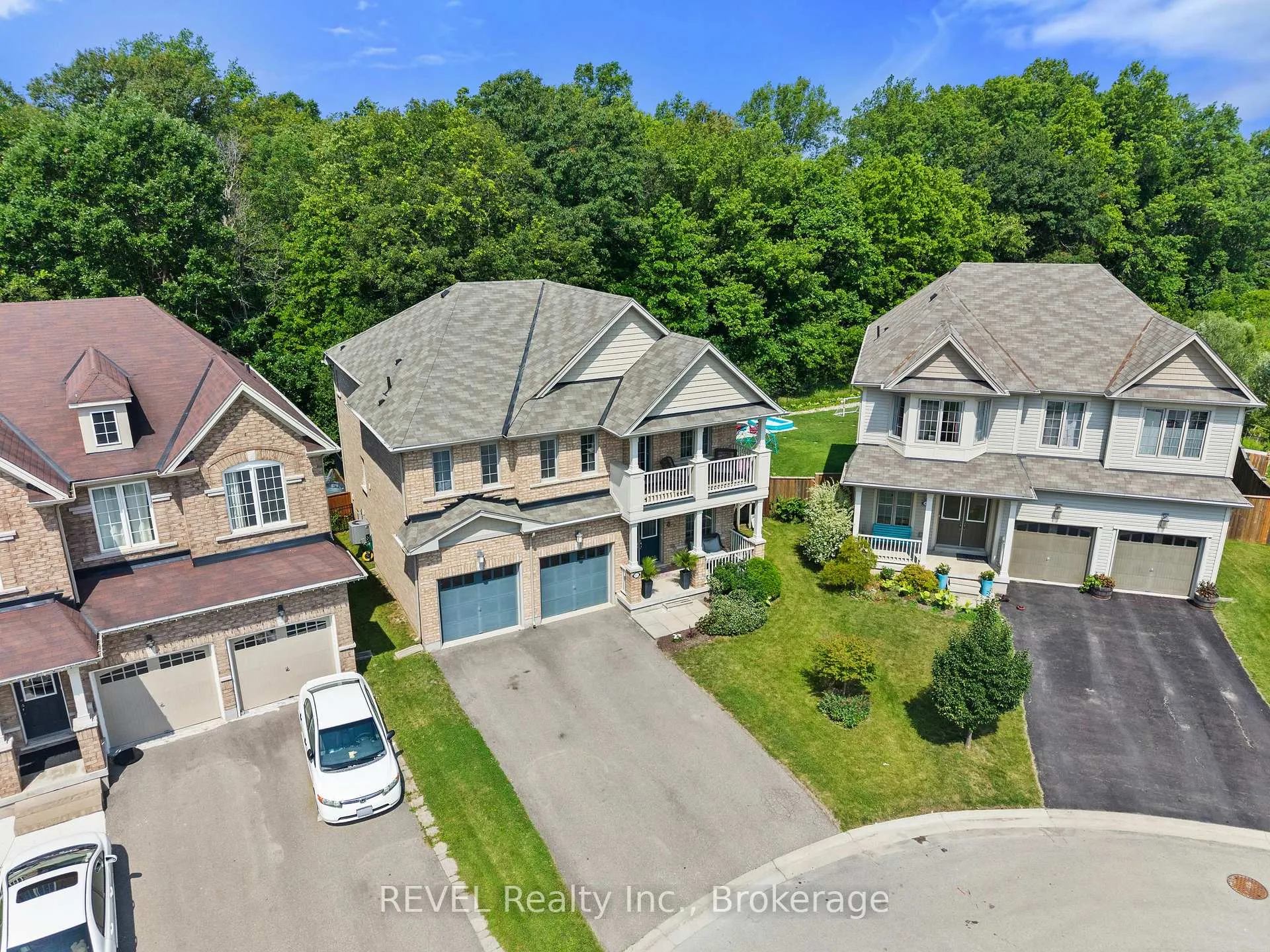 Photo 39 of 8517 Sweet Chestnut Drive, Niagara Falls, Brown — HOMEH