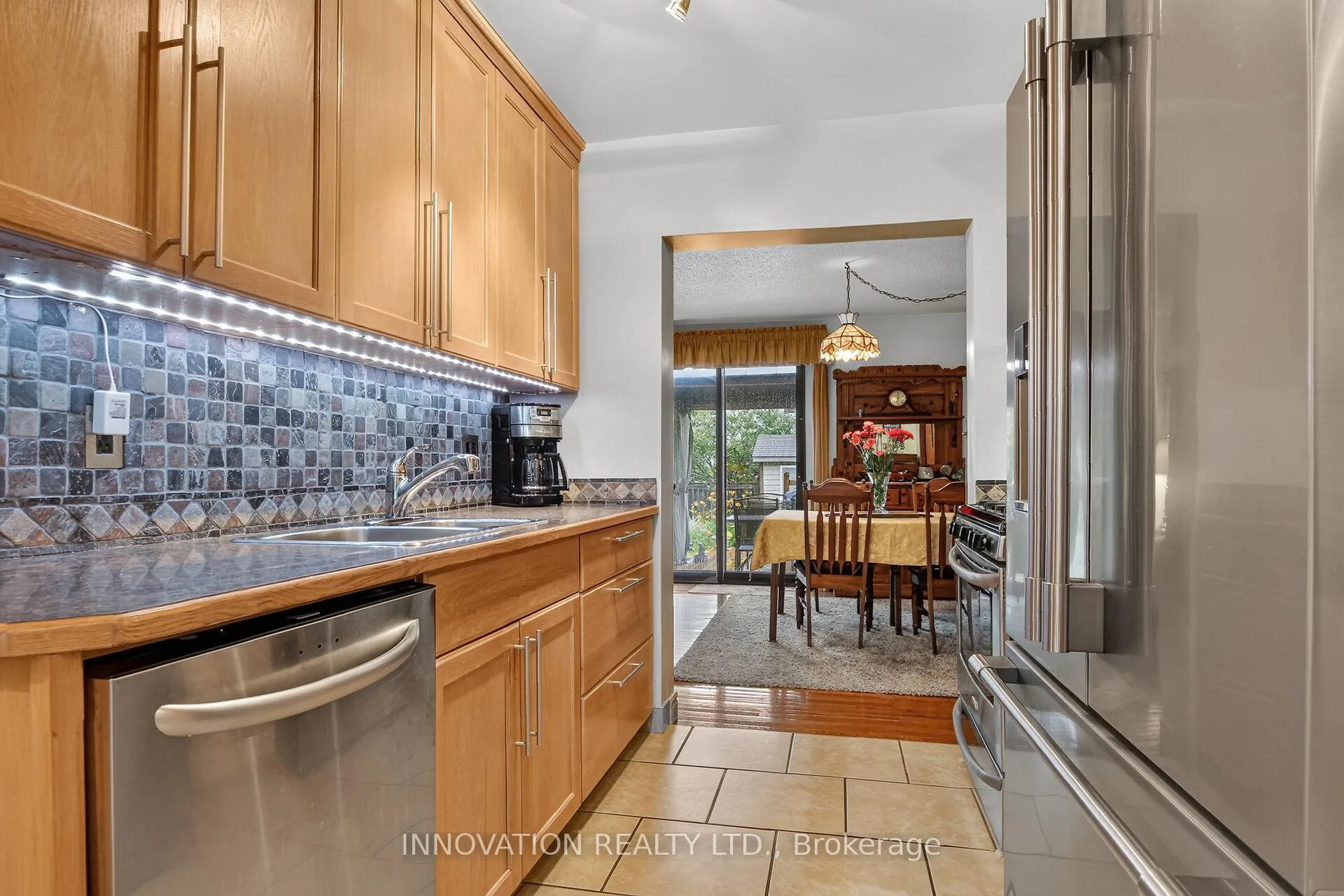 Photo 9 of 23 McKitrick Drive, Ottawa, Kanata - Glencairn/Hazeldean — HOMEH