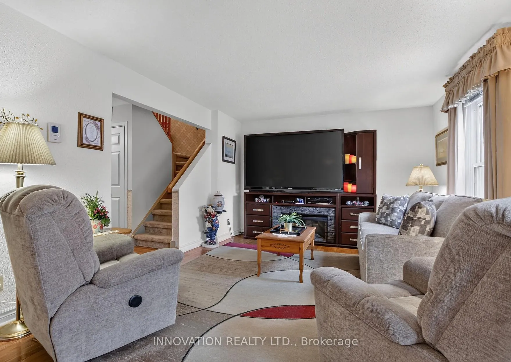 Photo 13 of 23 McKitrick Drive, Ottawa, Kanata - Glencairn/Hazeldean — HOMEH