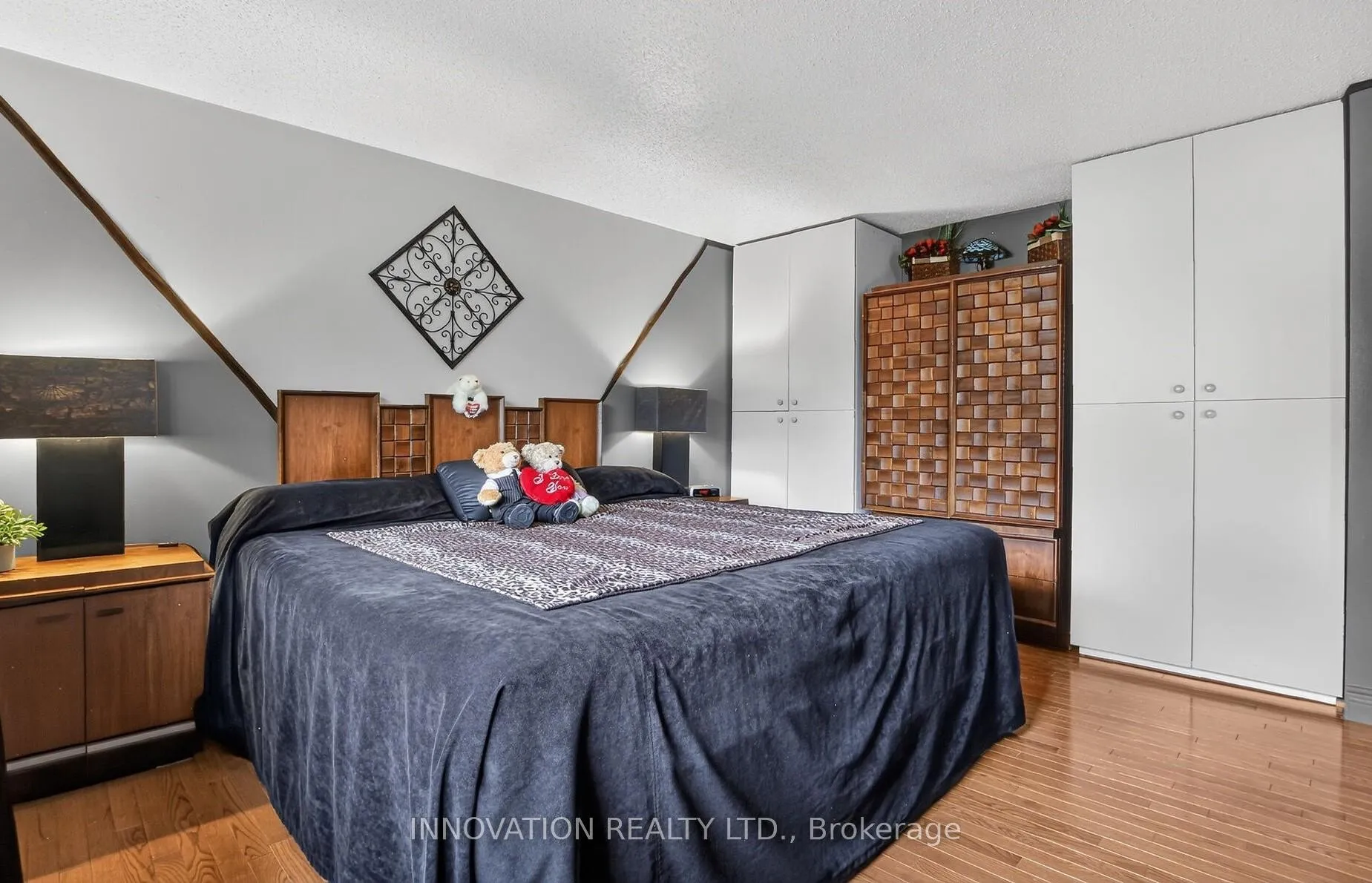 Photo 19 of 23 McKitrick Drive, Ottawa, Kanata - Glencairn/Hazeldean — HOMEH