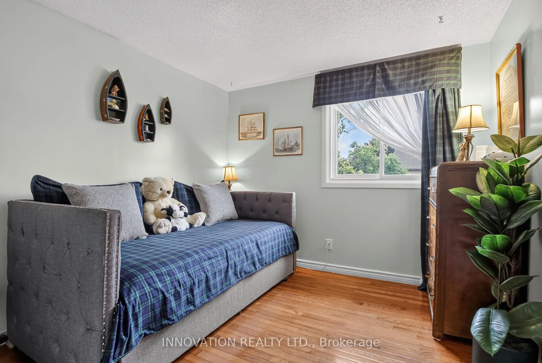 Photo 22 of 23 McKitrick Drive, Ottawa, Kanata - Glencairn/Hazeldean — HOMEH