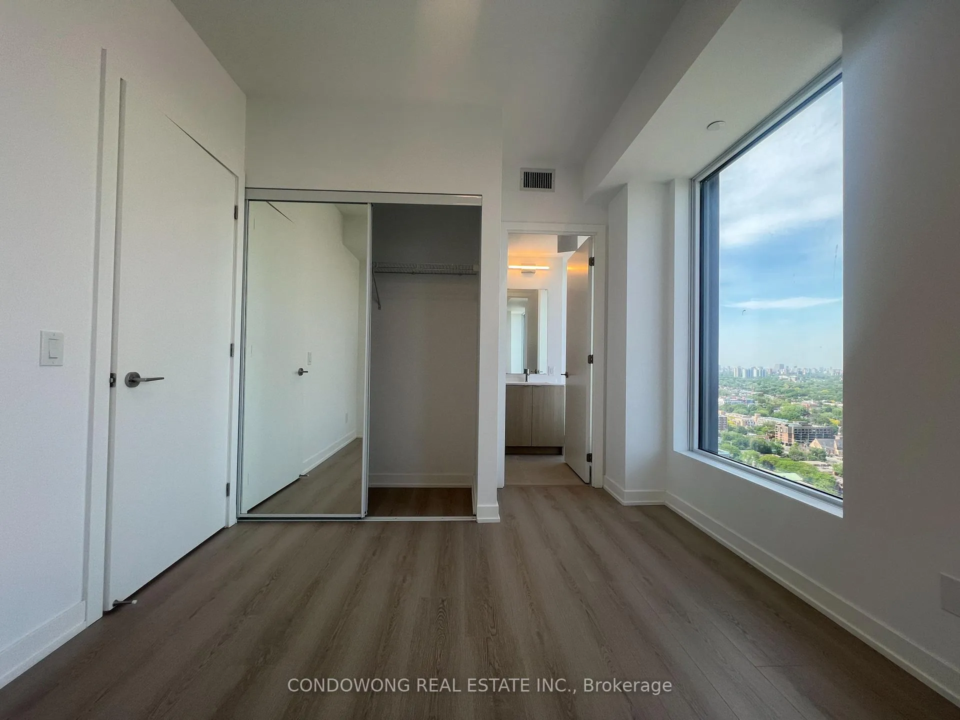 Photo 6 of Unit 3603, 100 Queen Street E, Toronto, Church-Yonge Corridor — HOMEH