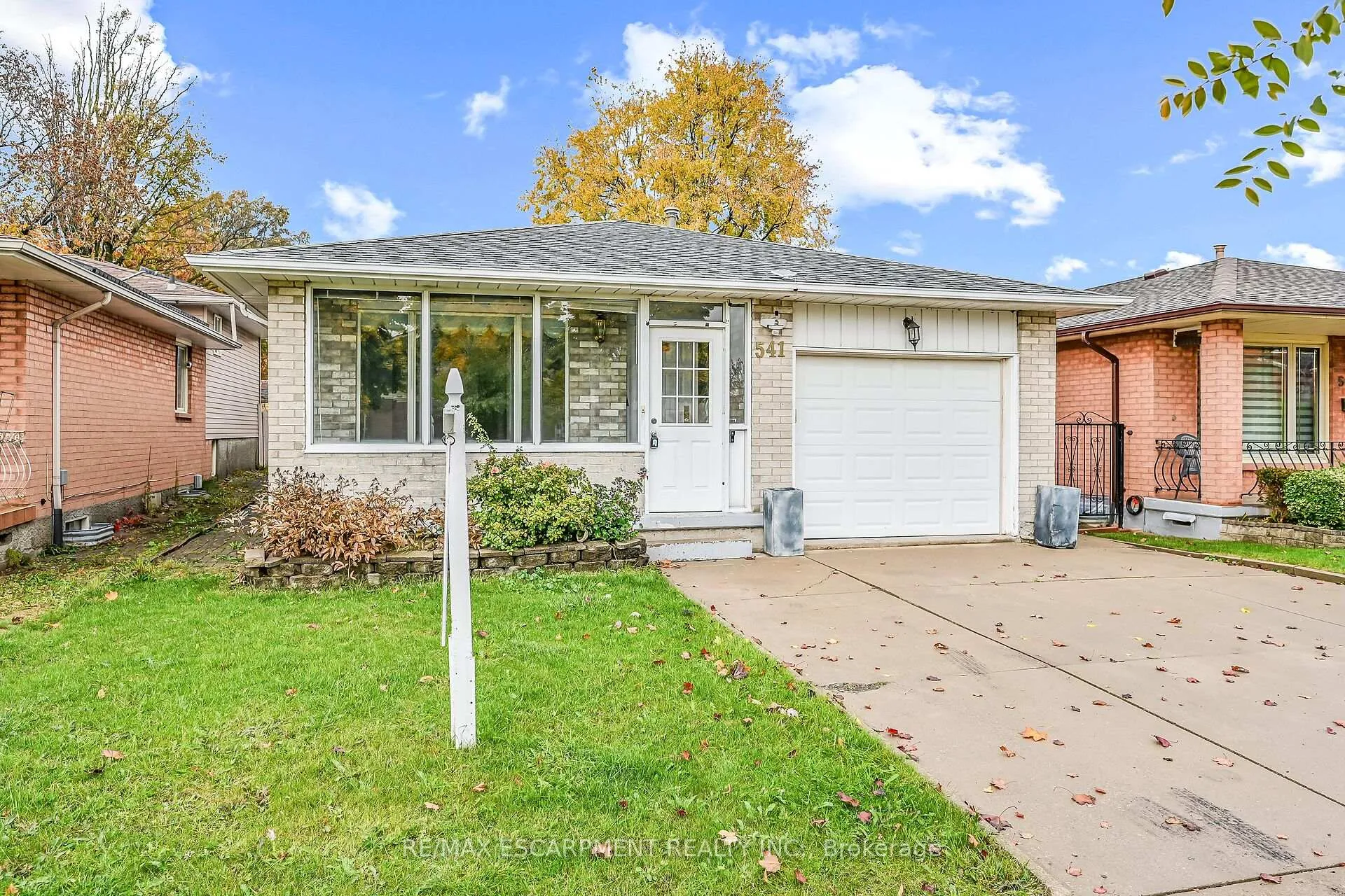 Photo 2 of 541 Limeridge Road E, Hamilton, Thorner — HOMEH