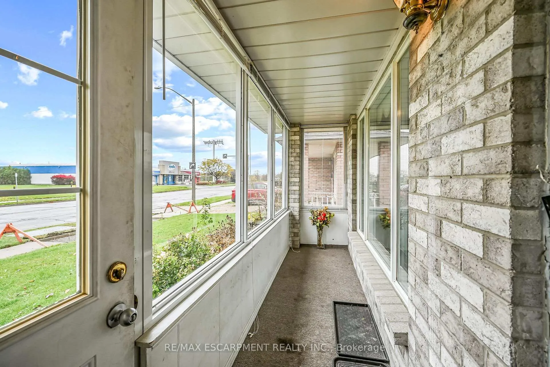 Photo 5 of 541 Limeridge Road E, Hamilton, Thorner — HOMEH