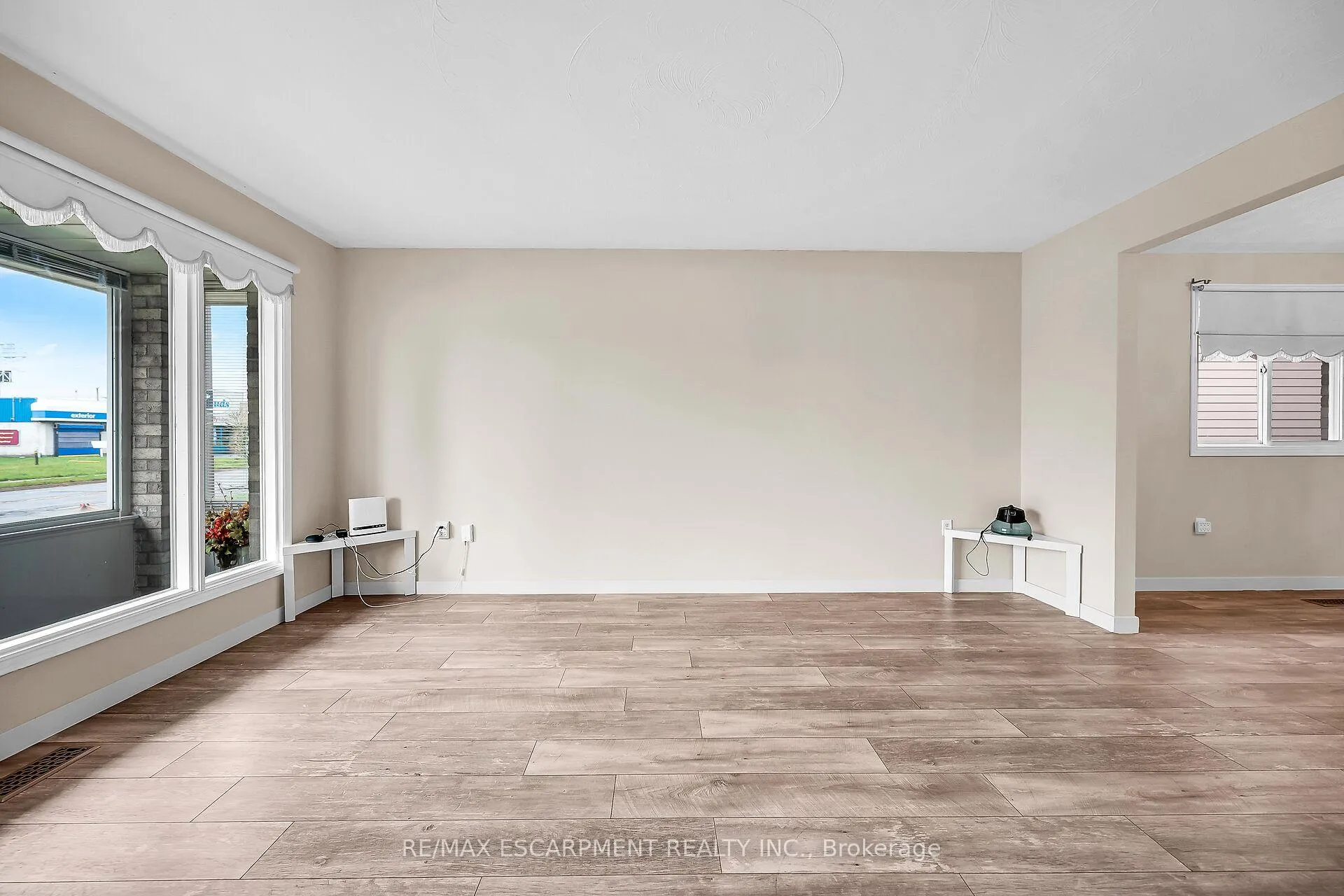 Photo 7 of 541 Limeridge Road E, Hamilton, Thorner — HOMEH