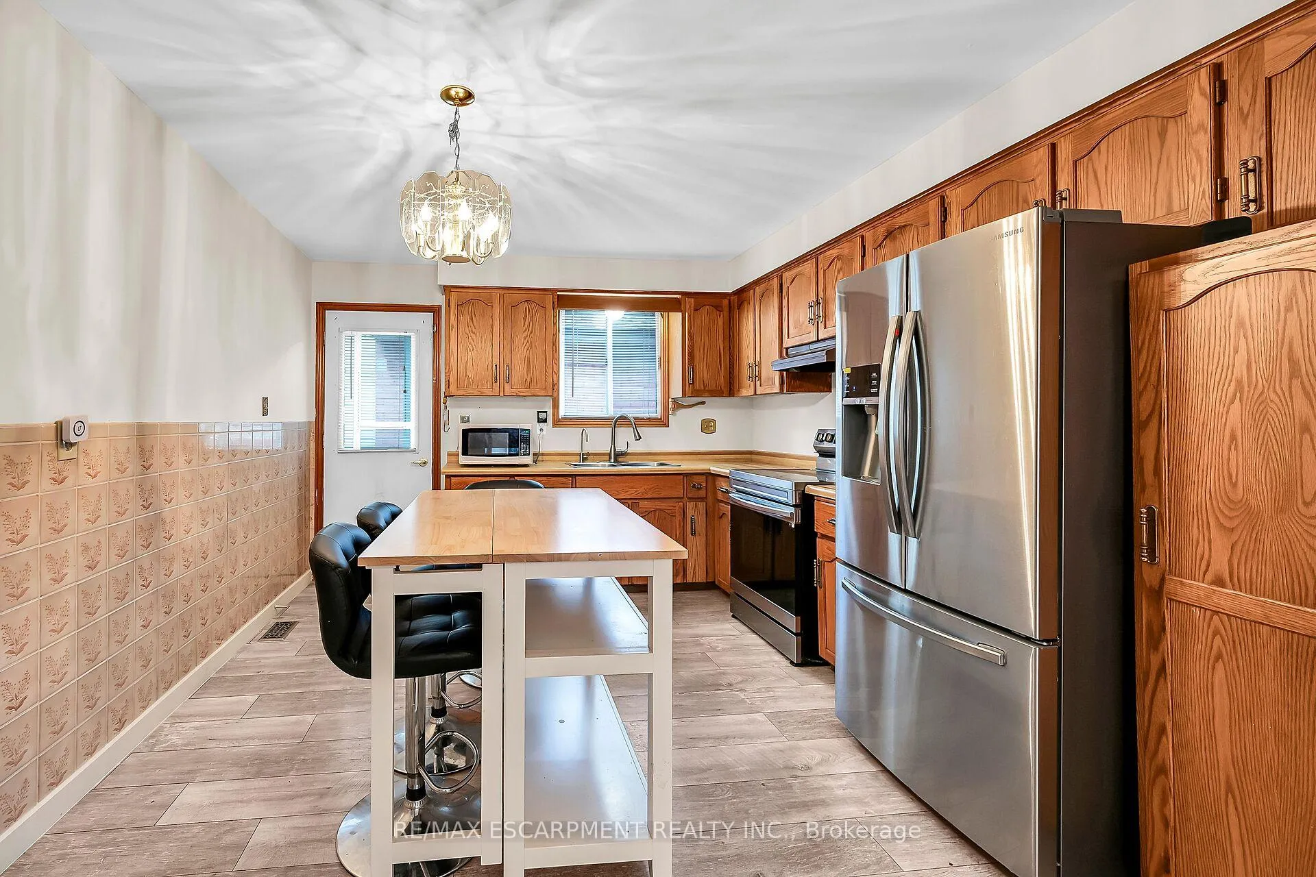Photo 13 of 541 Limeridge Road E, Hamilton, Thorner — HOMEH