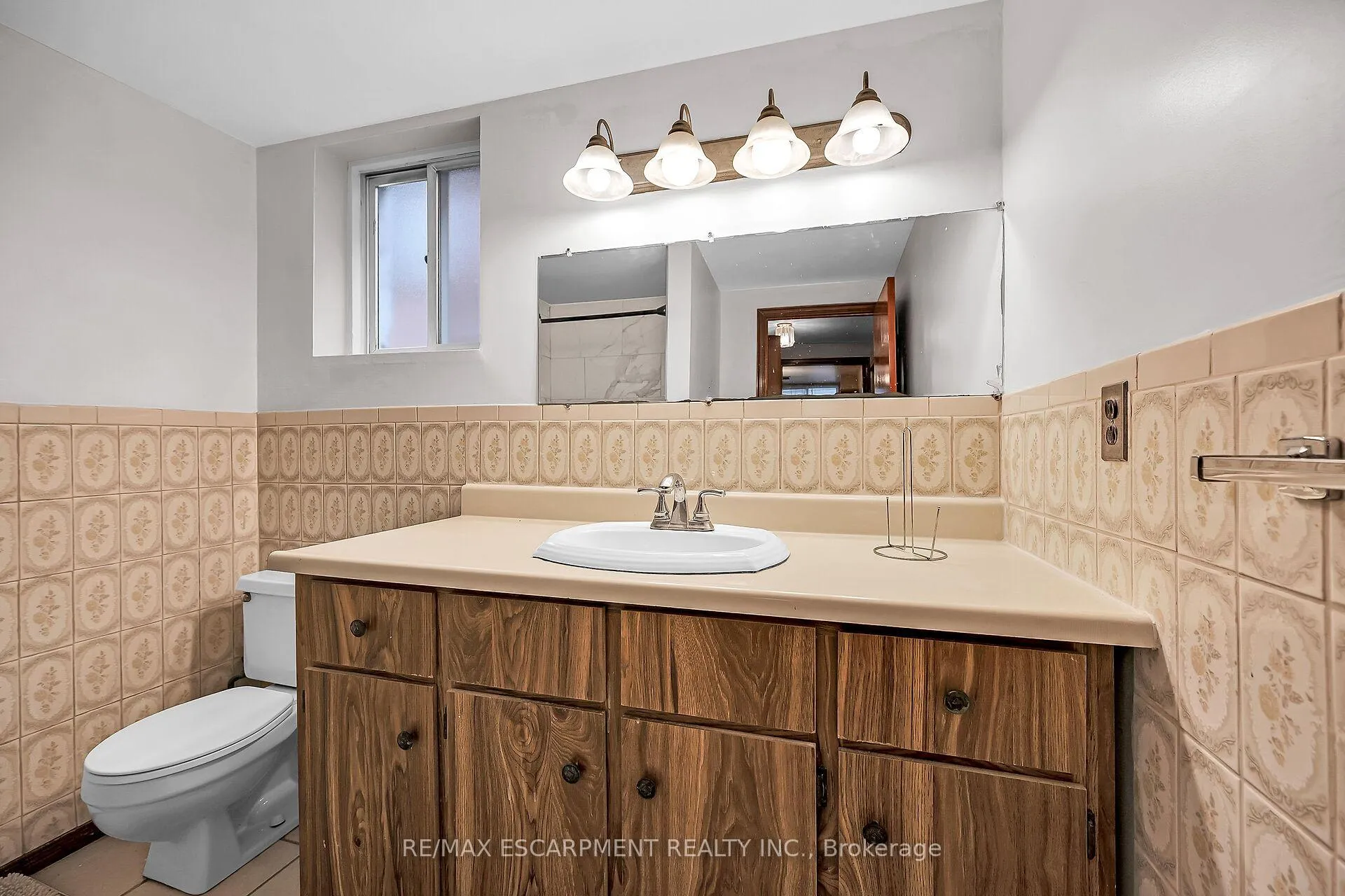 Photo 29 of 541 Limeridge Road E, Hamilton, Thorner — HOMEH