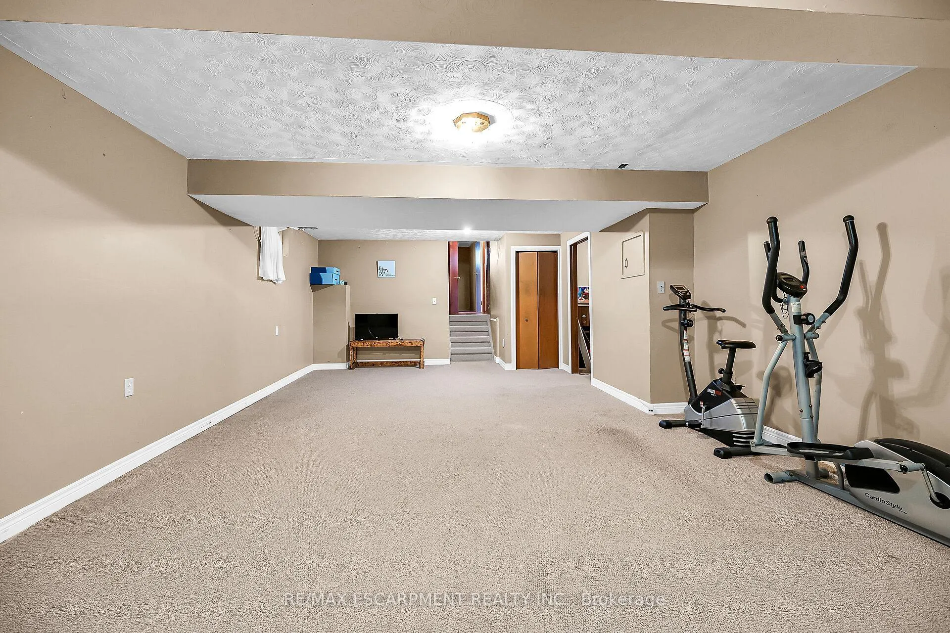 Photo 31 of 541 Limeridge Road E, Hamilton, Thorner — HOMEH