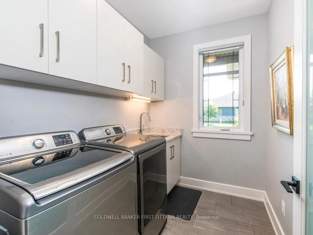Photo 20 of 76 Bald Eagle Crescent, Ottawa, Richmond — HOMEH