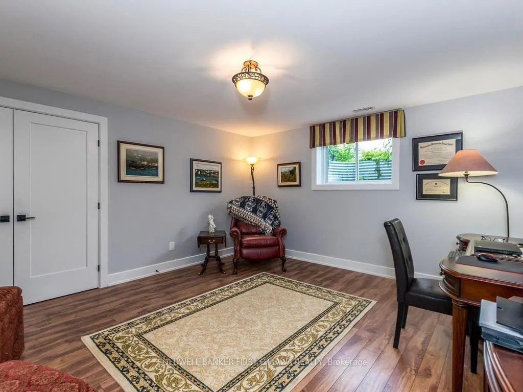 Photo 33 of 76 Bald Eagle Crescent, Ottawa, Richmond — HOMEH