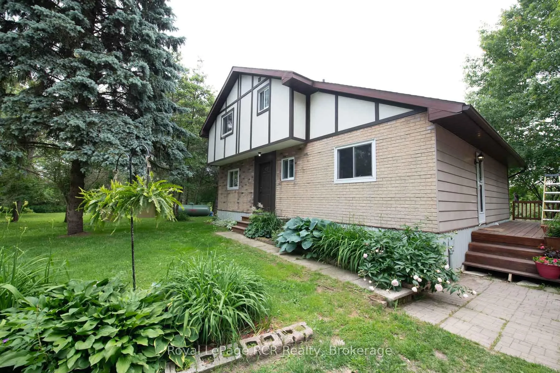 Photo 2 of 7589 Highway 89 E, Wellington North, Rural Wellington North — HOMEH
