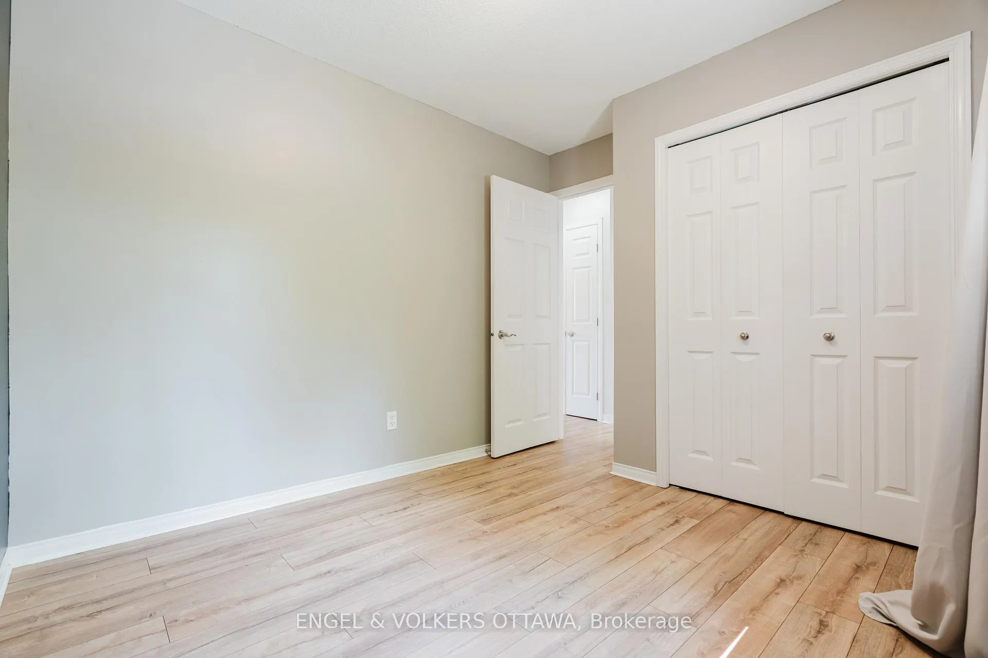 Photo 26 of 77 Whalings Circle, Ottawa, Stittsville (Central) — HOMEH