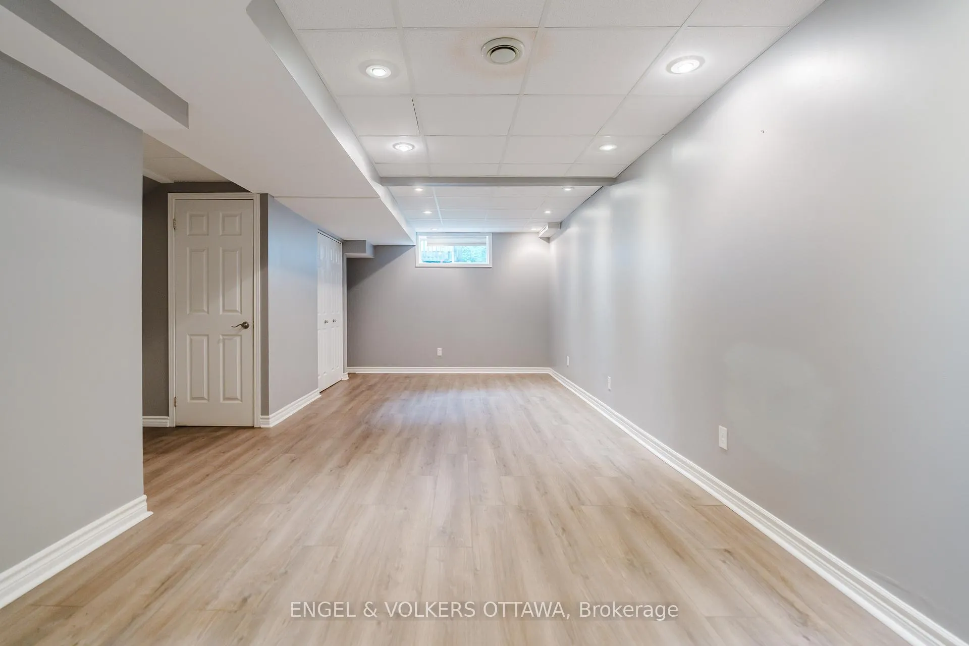 Photo 33 of 77 Whalings Circle, Ottawa, Stittsville (Central) — HOMEH