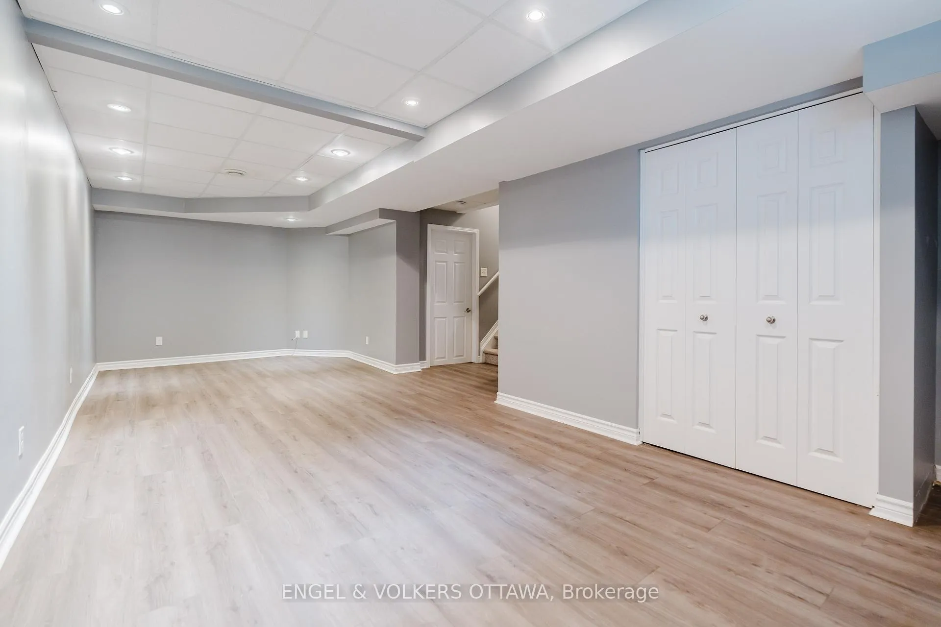 Photo 34 of 77 Whalings Circle, Ottawa, Stittsville (Central) — HOMEH
