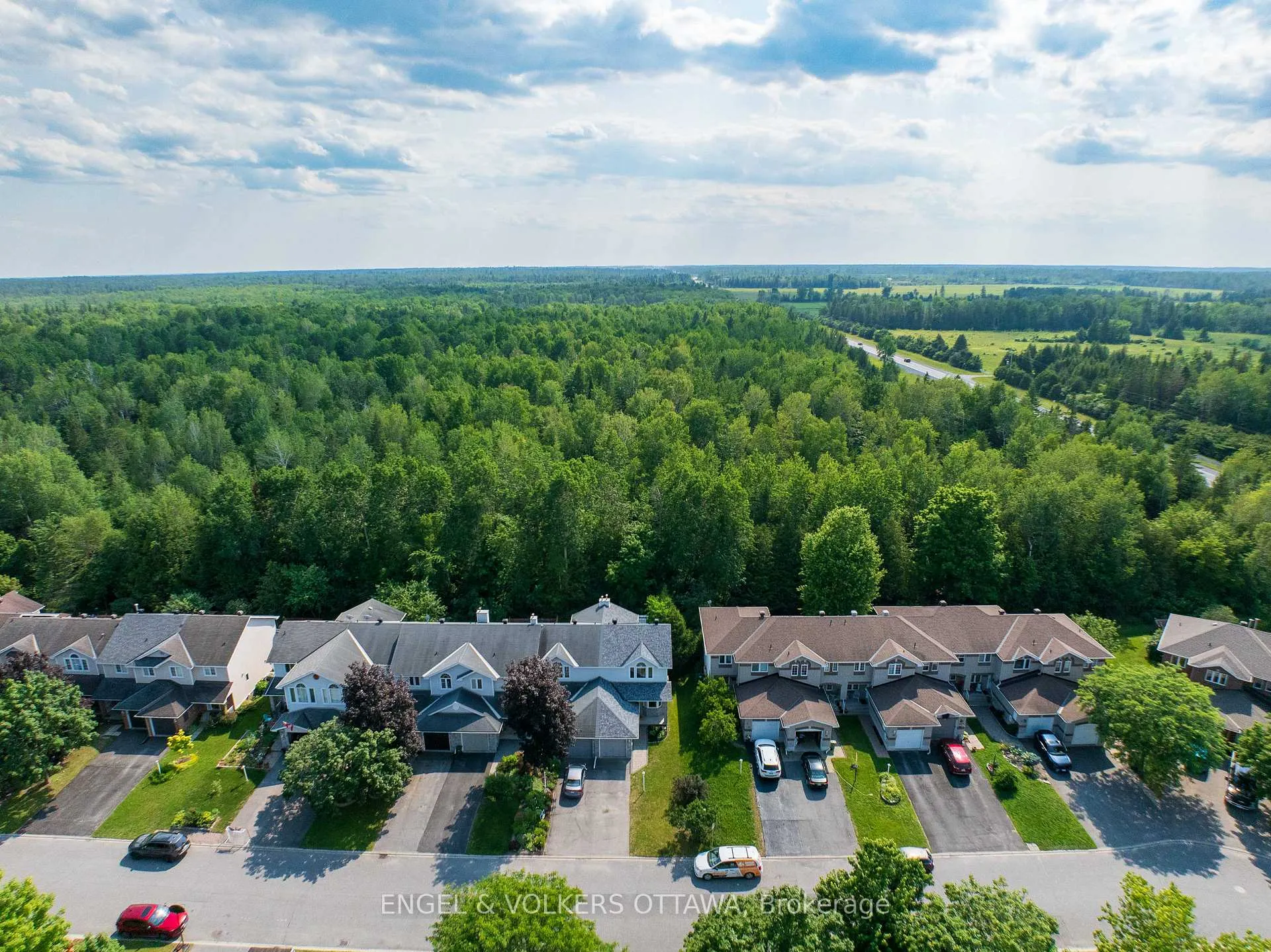 Photo 38 of 77 Whalings Circle, Ottawa, Stittsville (Central) — HOMEH