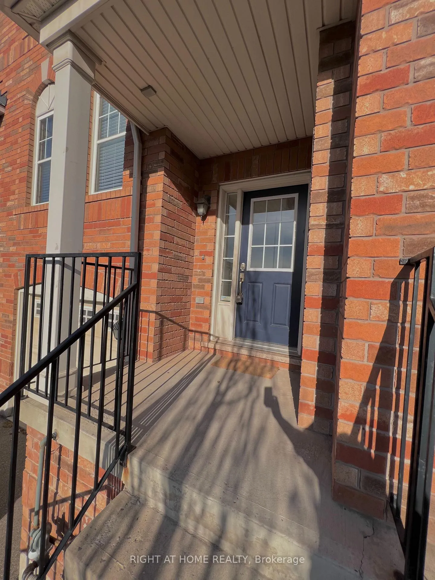 Photo 2 of 2385 Coho Way, Oakville, Westmount — HOMEH