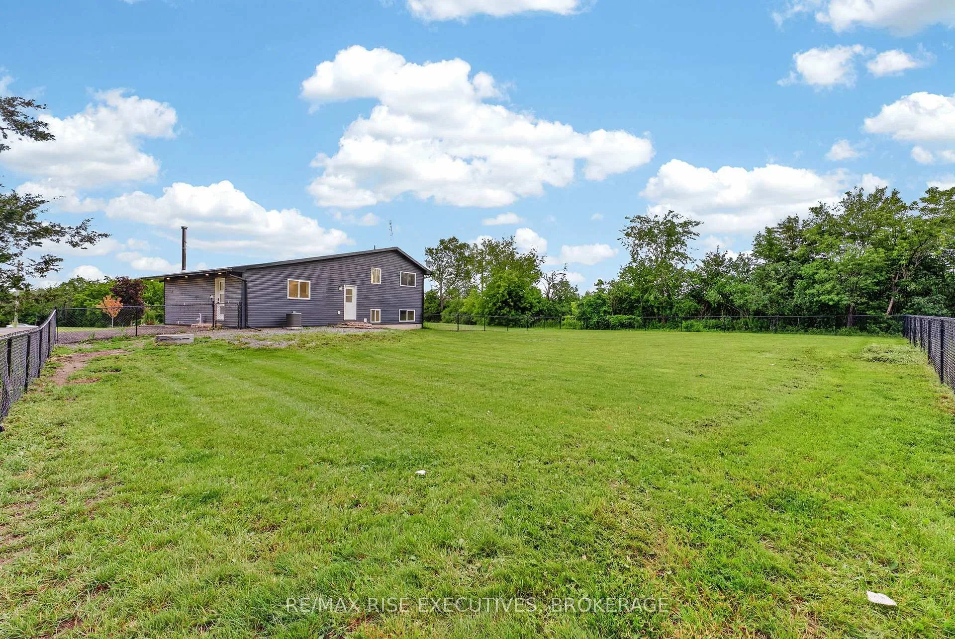Photo 34 of 252 Hambly Road, Greater Napanee, Greater Napanee — HOMEH