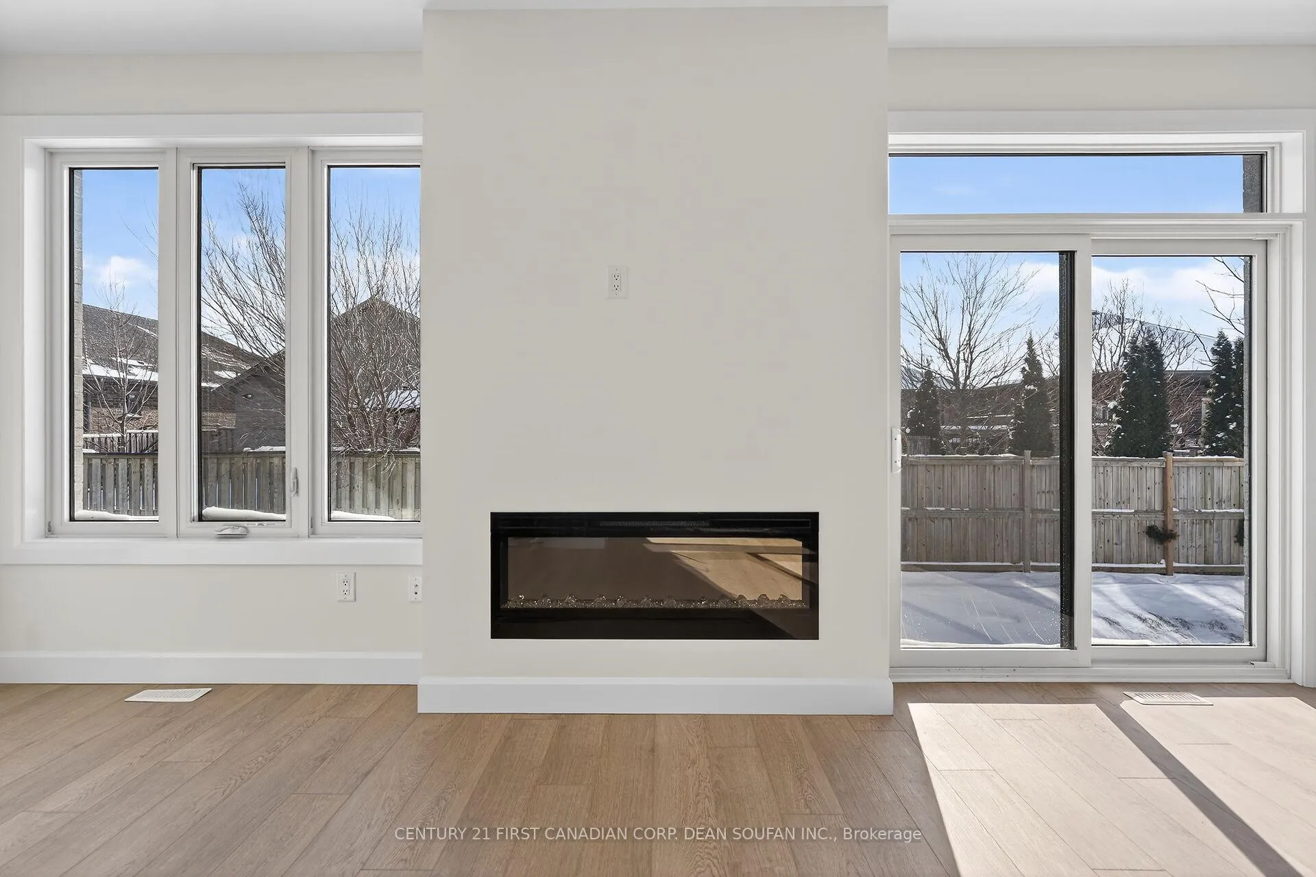 Photo 20 of 857 Catalpa Square, London, North E — HOMEH