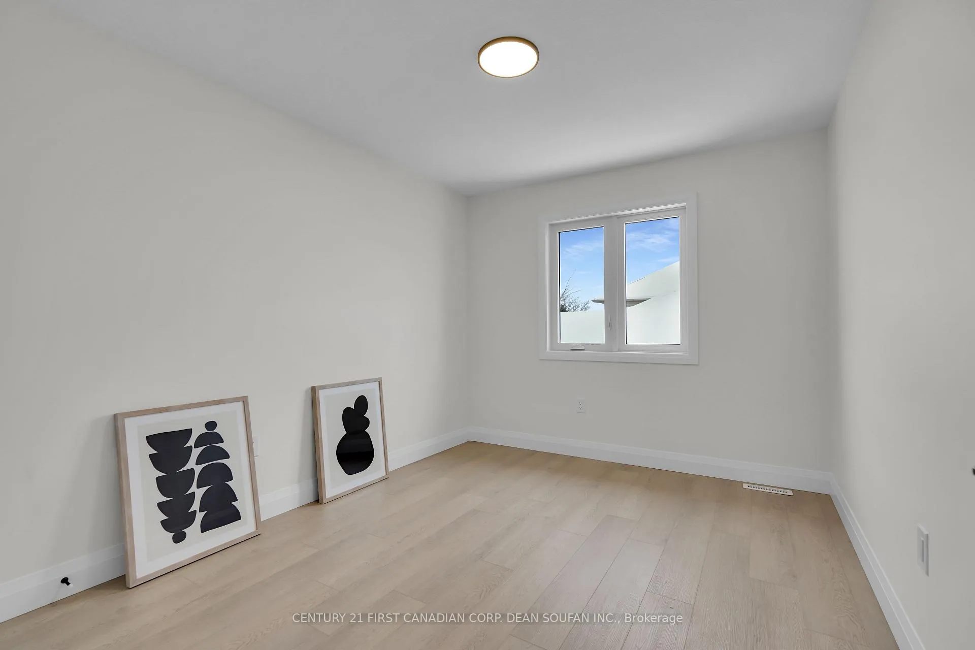 Photo 31 of 795 Catalpa Square, London, North E — HOMEH
