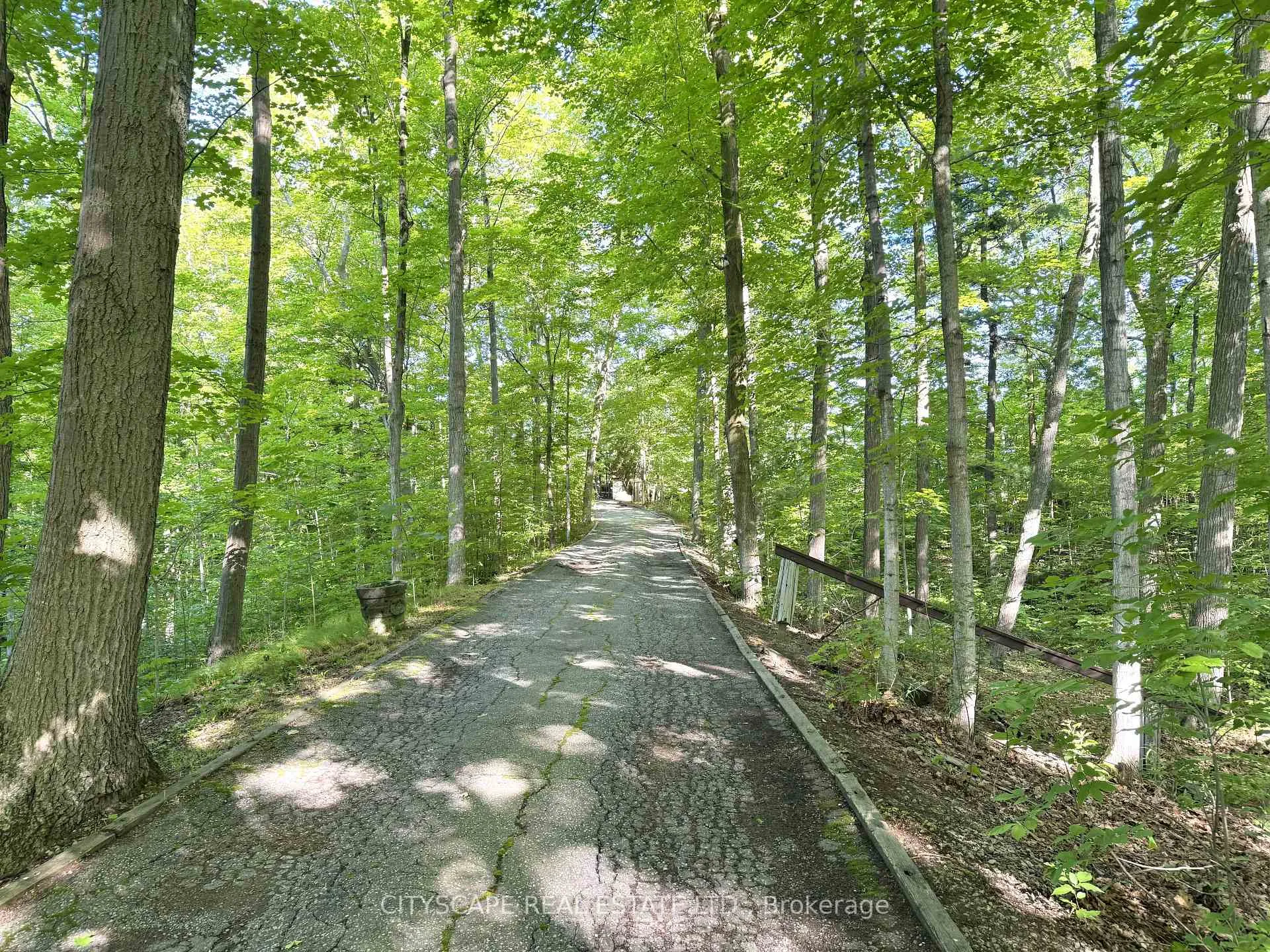 Photo 5 of 2194 Lower Base Line, Oakville, Rural Oakville — HOMEH