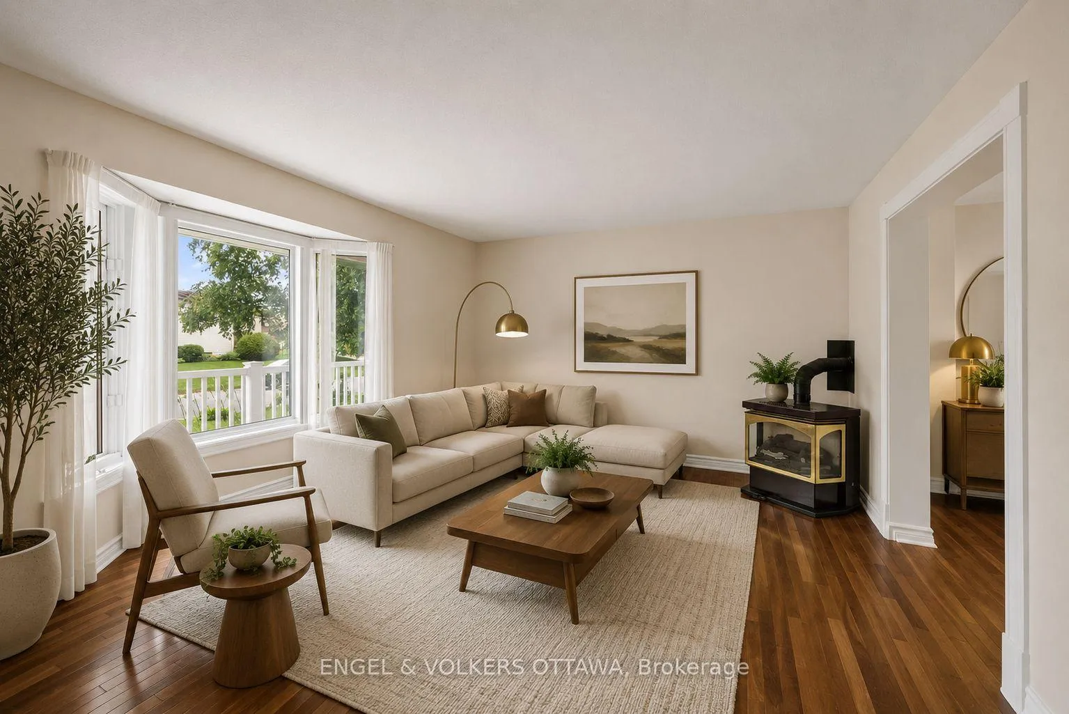 Photo 18 of 25 Antler Avenue, Ottawa, Barrhaven - On the Green — HOMEH