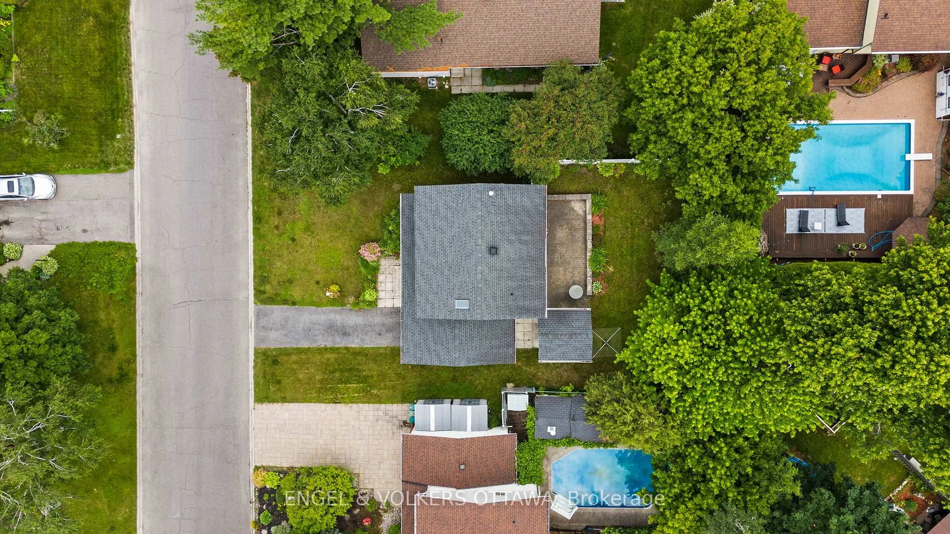 Photo 44 of 25 Antler Avenue, Ottawa, Barrhaven - On the Green — HOMEH