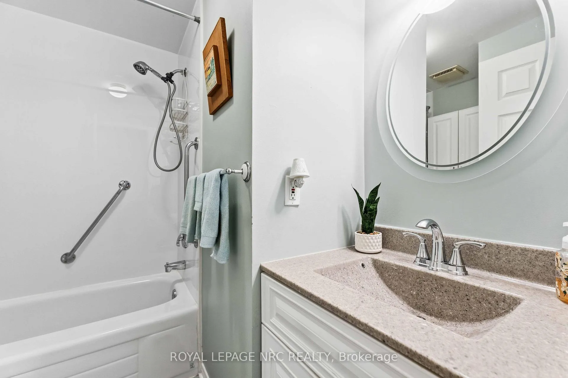 Photo 17 of 4107 Diana Park, Lincoln, Lincoln-Jordan/Vineland — HOMEH