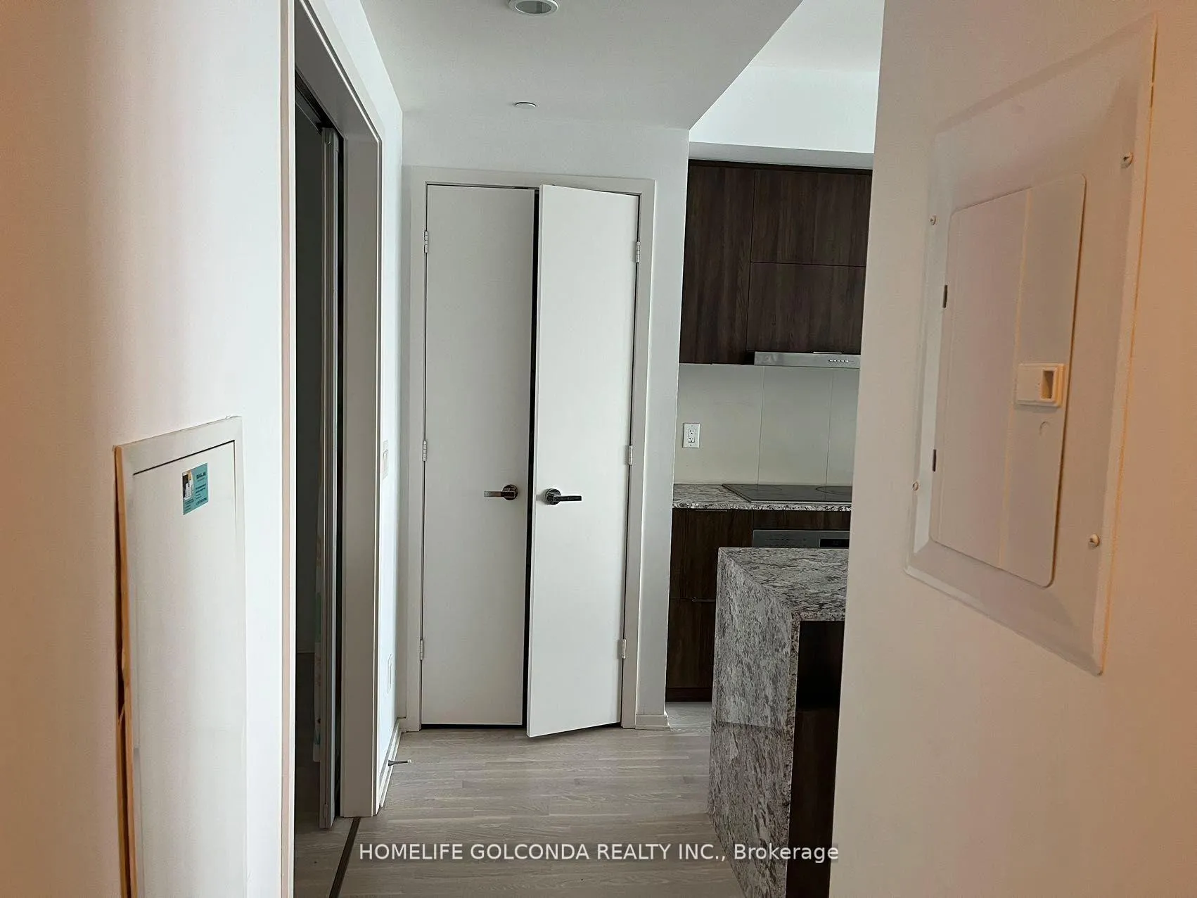 Photo 10 of Unit 5608, 1 Bloor Street E, Toronto, Church-Yonge Corridor — HOMEH