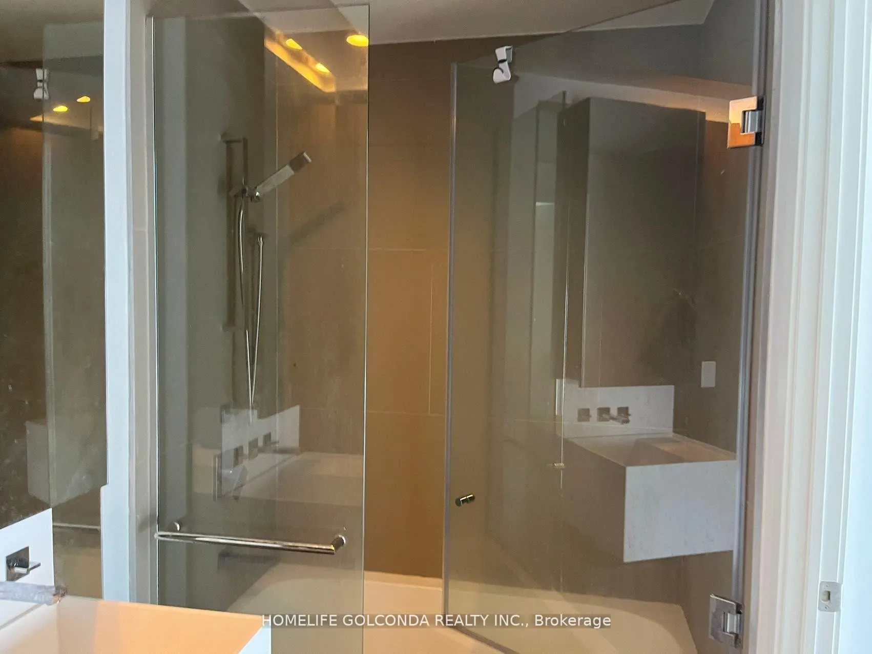 Photo 17 of Unit 5608, 1 Bloor Street E, Toronto, Church-Yonge Corridor — HOMEH