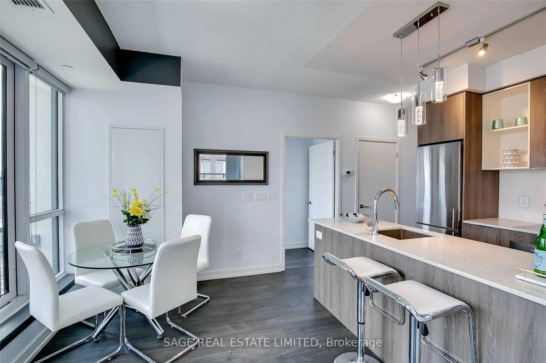 Photo 12 of Unit 810, 200 Sackville Street, Toronto, Regent Park — HOMEH