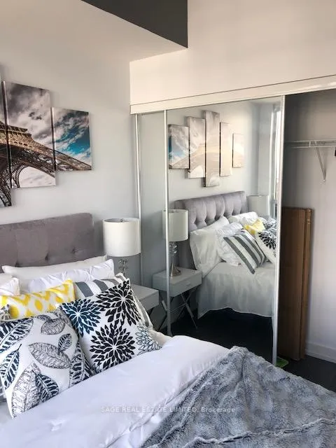 Photo 19 of Unit 810, 200 Sackville Street, Toronto, Regent Park — HOMEH