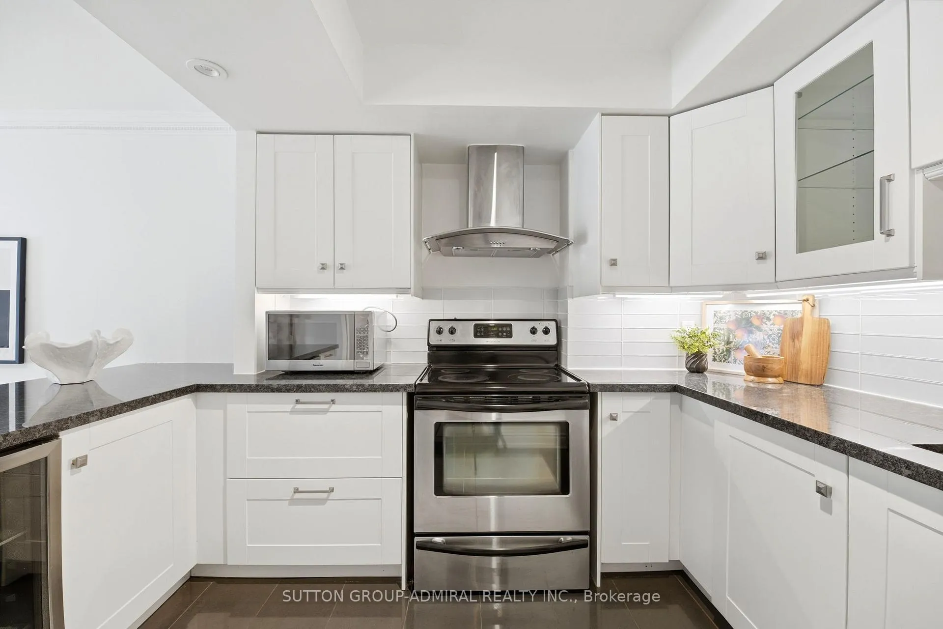 Photo 9 of Unit 1115, 25 The Esplanade, Toronto, Waterfront Communities — HOMEH