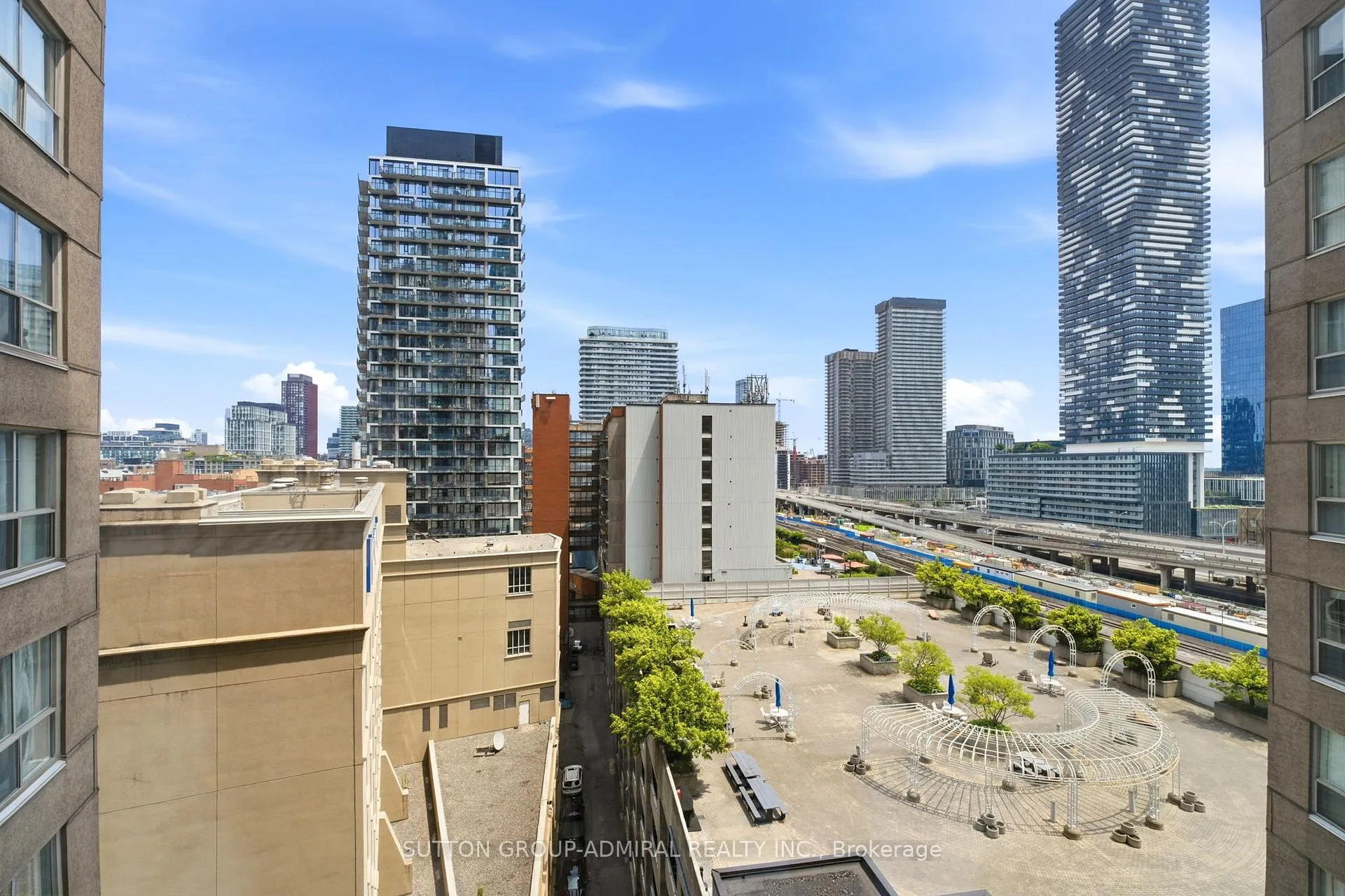 Photo 10 of Unit 1115, 25 The Esplanade, Toronto, Waterfront Communities — HOMEH
