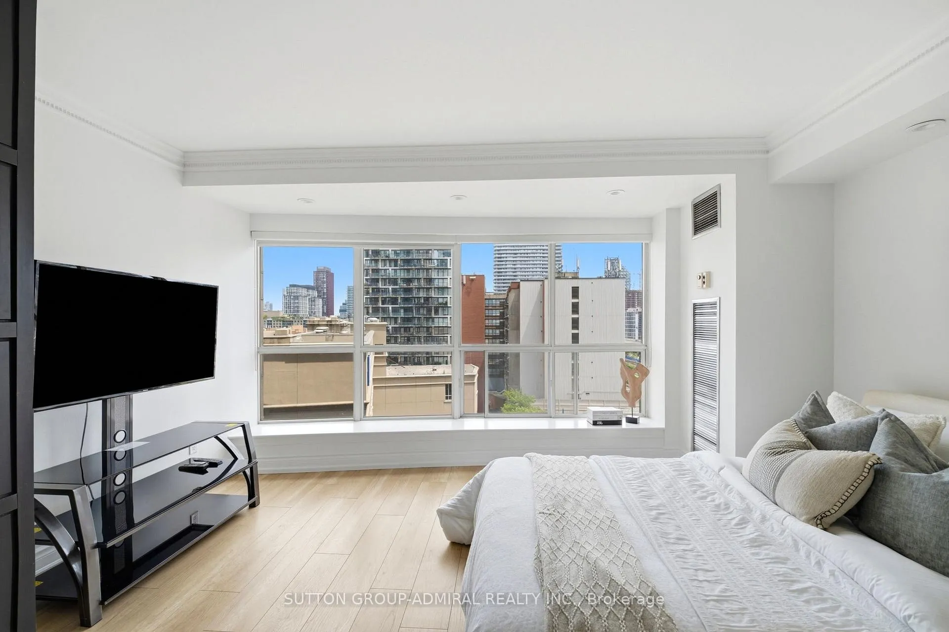Photo 18 of Unit 1115, 25 The Esplanade, Toronto, Waterfront Communities — HOMEH