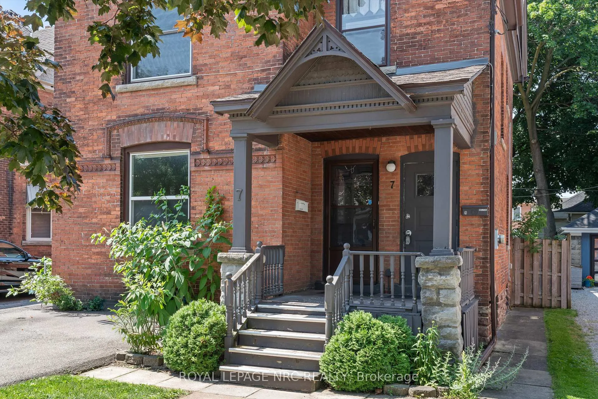 Photo 3 of 7 Beecher Street, St. Catharines, Downtown — HOMEH