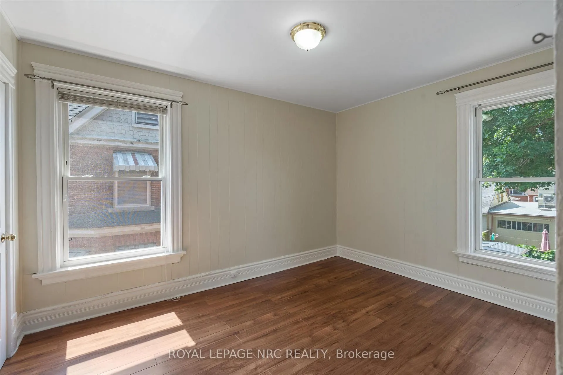 Photo 25 of 7 Beecher Street, St. Catharines, Downtown — HOMEH
