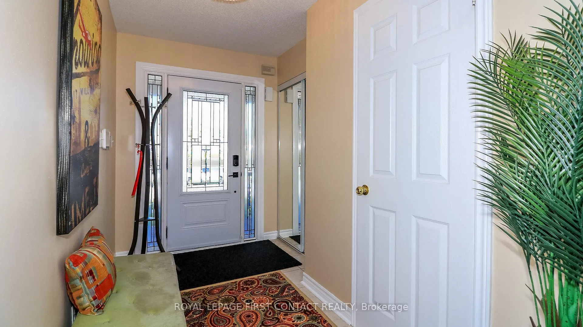 Photo 10 of 79 Winchester Terrace, Barrie, Rural Barrie Southeast — HOMEH