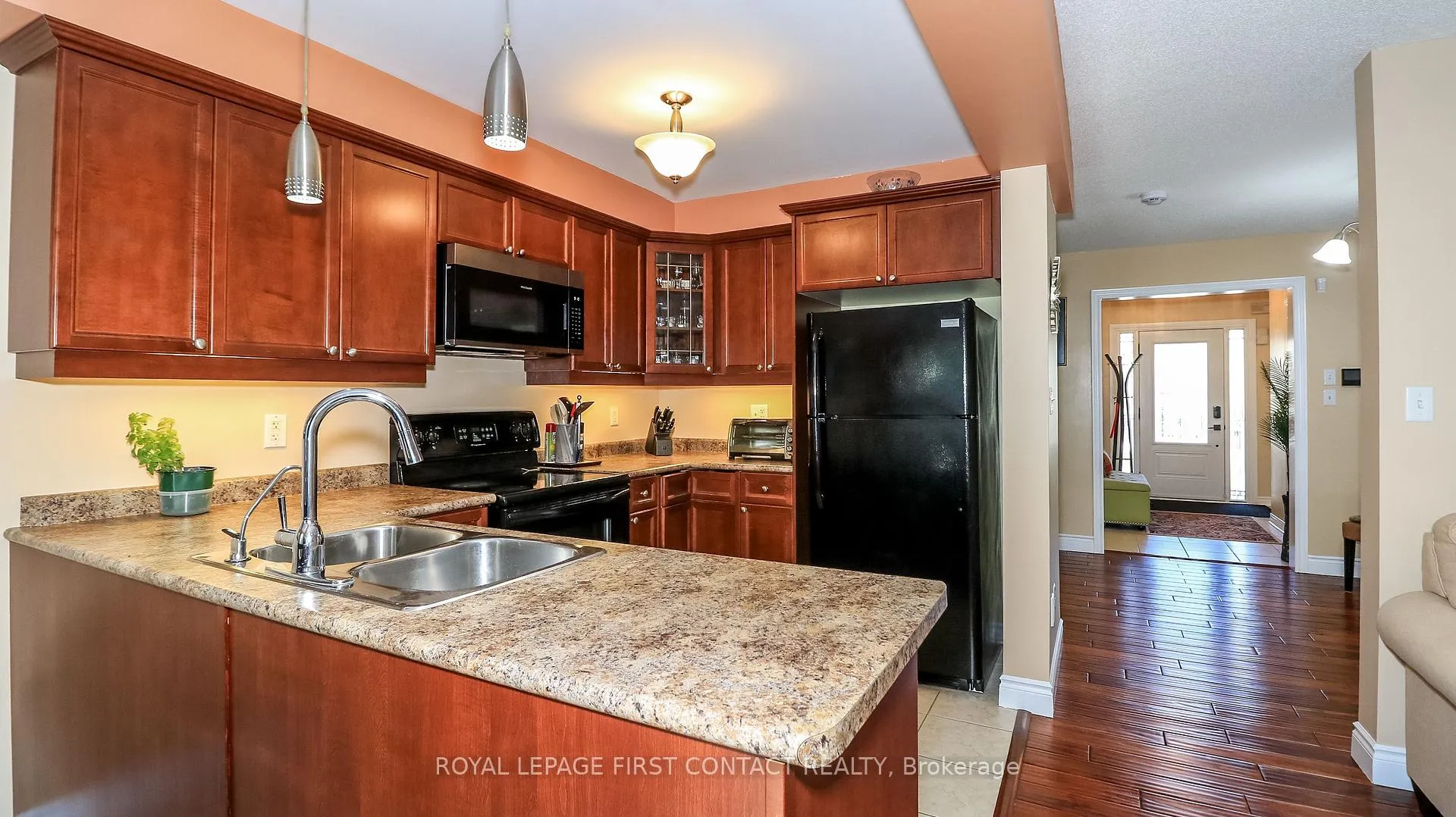 Photo 19 of 79 Winchester Terrace, Barrie, Rural Barrie Southeast — HOMEH