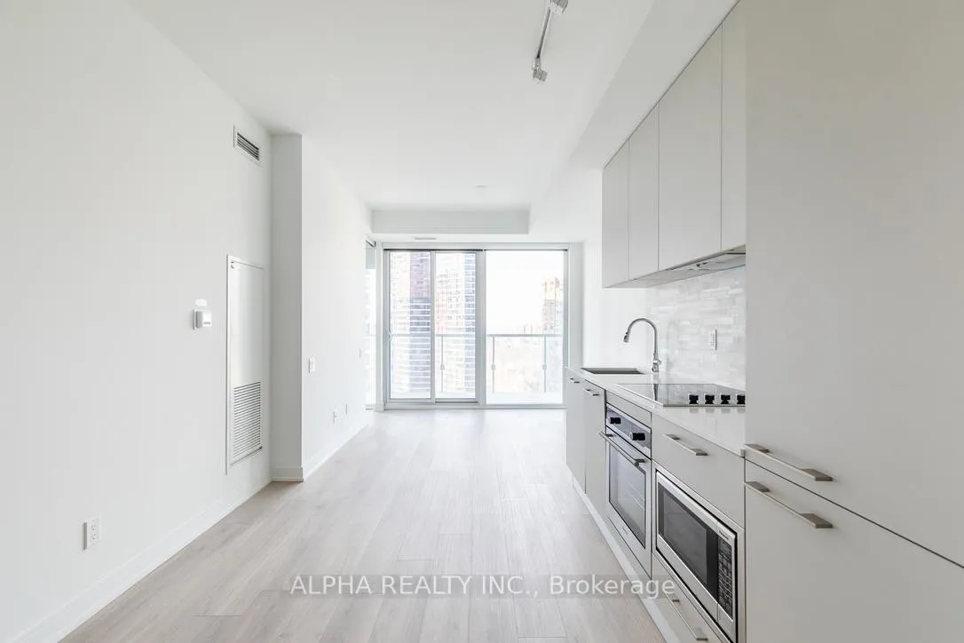 Photo 3 of Unit 2108, 3 Gloucester Street, Toronto, Church-Yonge Corridor — HOMEH