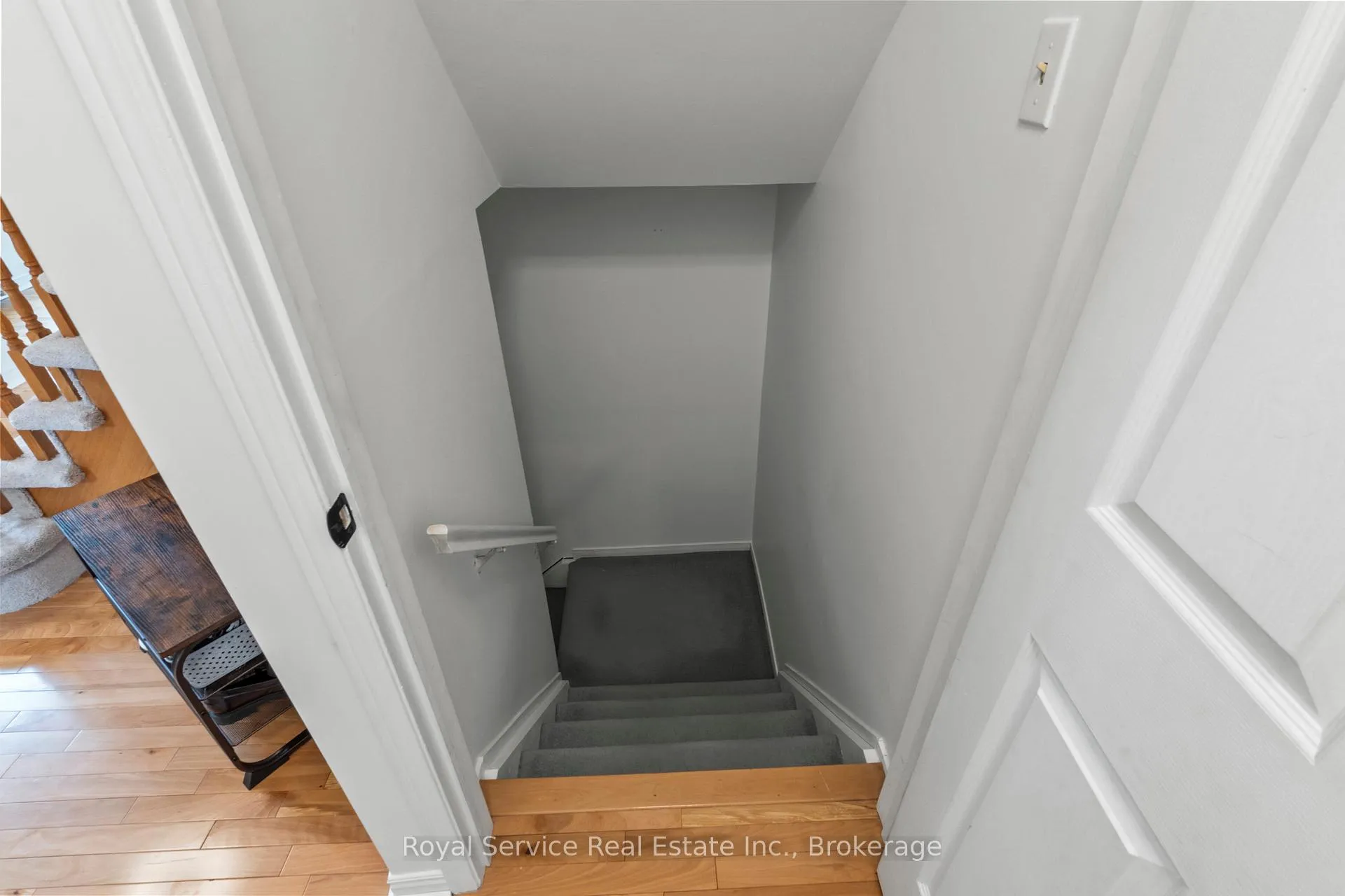 Photo 29 of 56 Stanford Crescent, Clarington, Newcastle — HOMEH