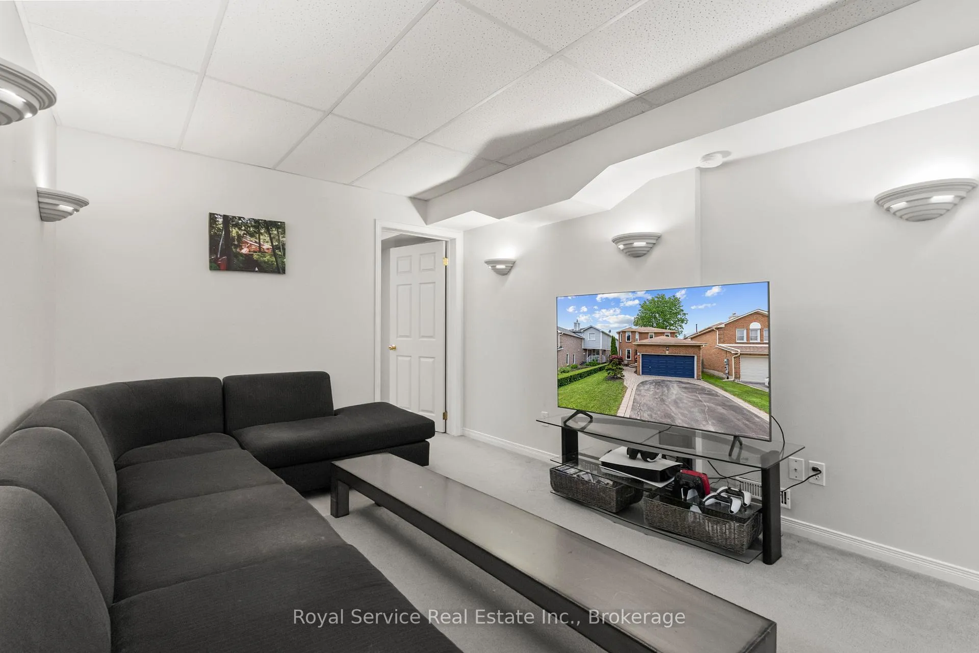 Photo 31 of 56 Stanford Crescent, Clarington, Newcastle — HOMEH