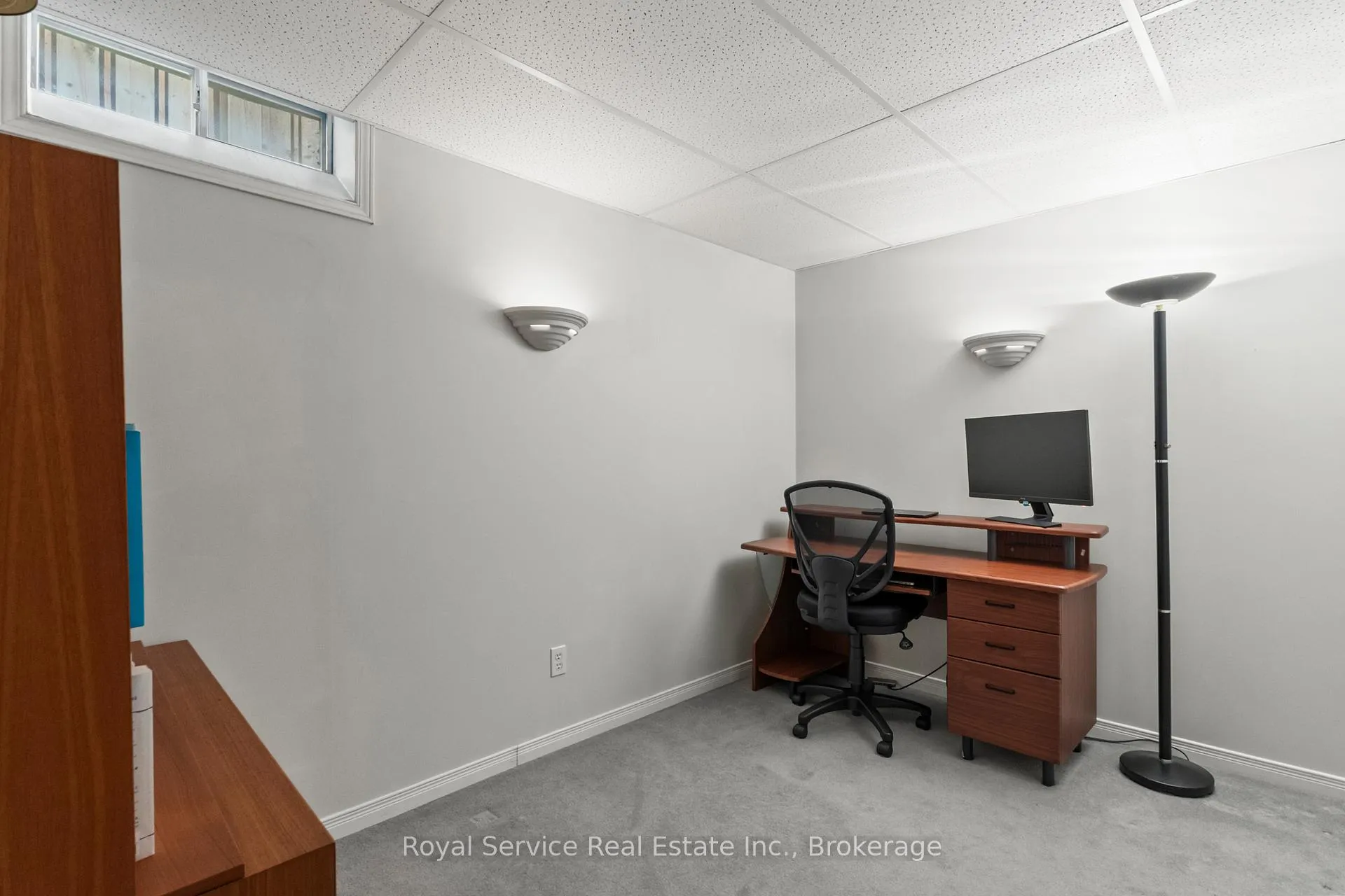 Photo 33 of 56 Stanford Crescent, Clarington, Newcastle — HOMEH