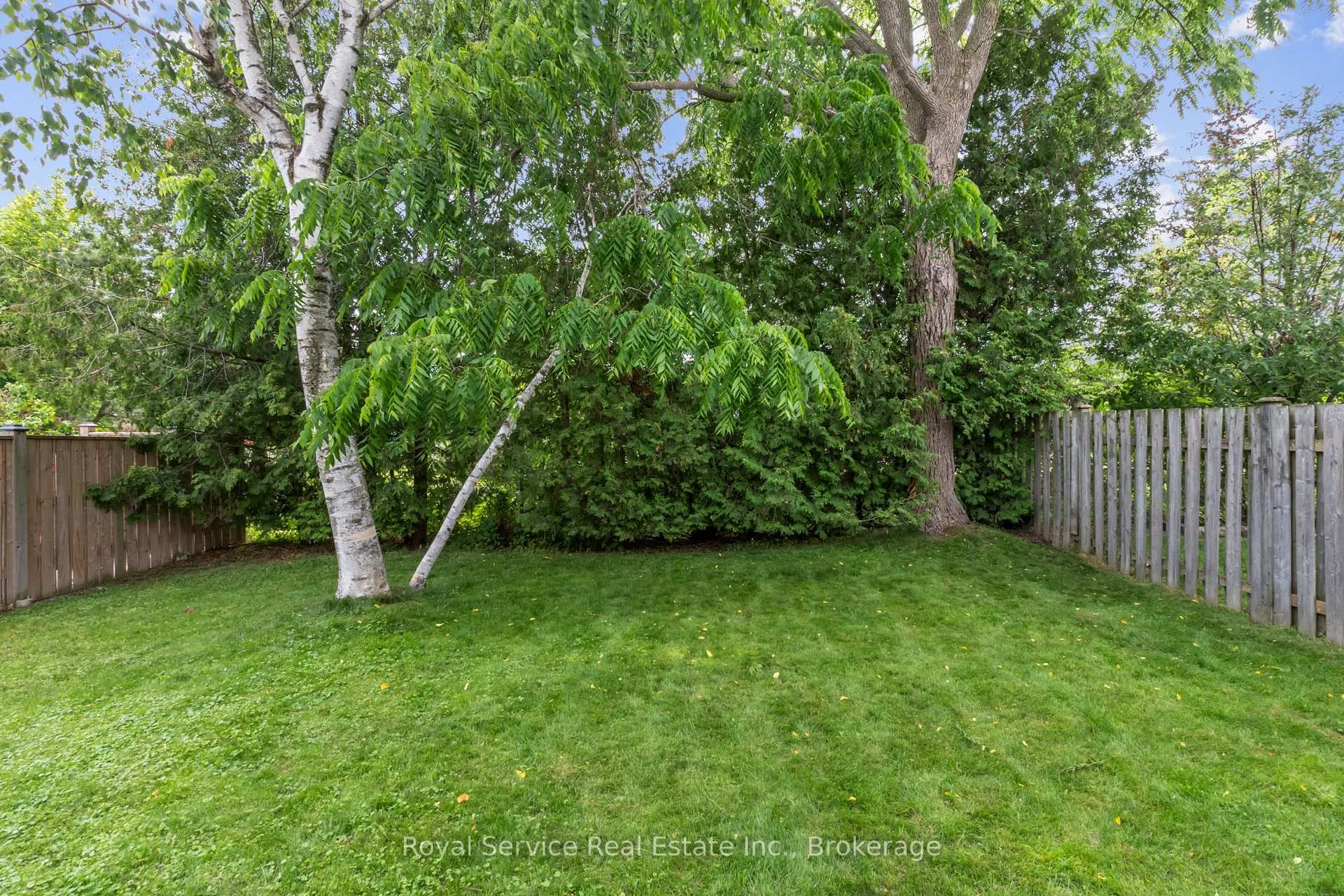 Photo 35 of 56 Stanford Crescent, Clarington, Newcastle — HOMEH