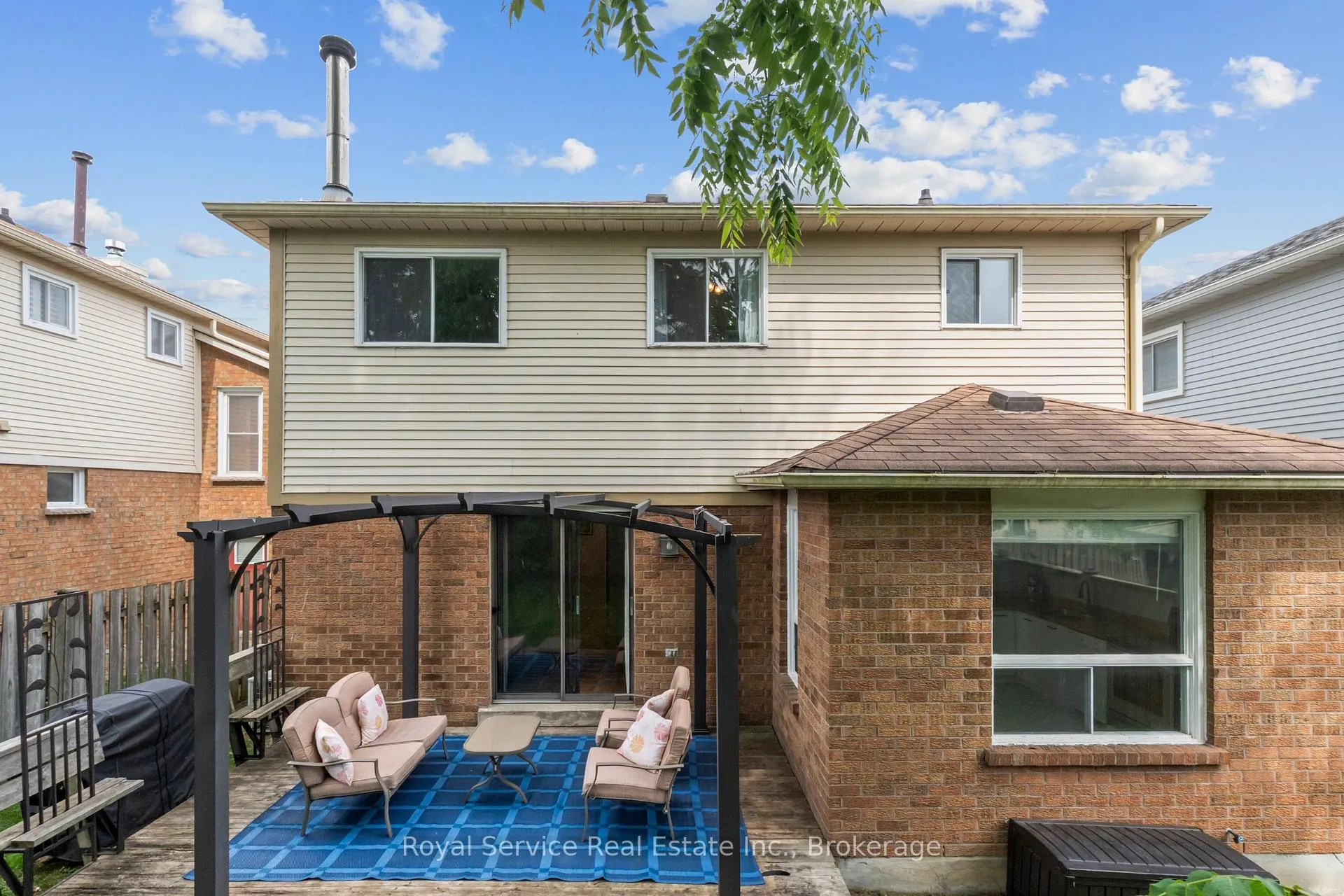Photo 38 of 56 Stanford Crescent, Clarington, Newcastle — HOMEH