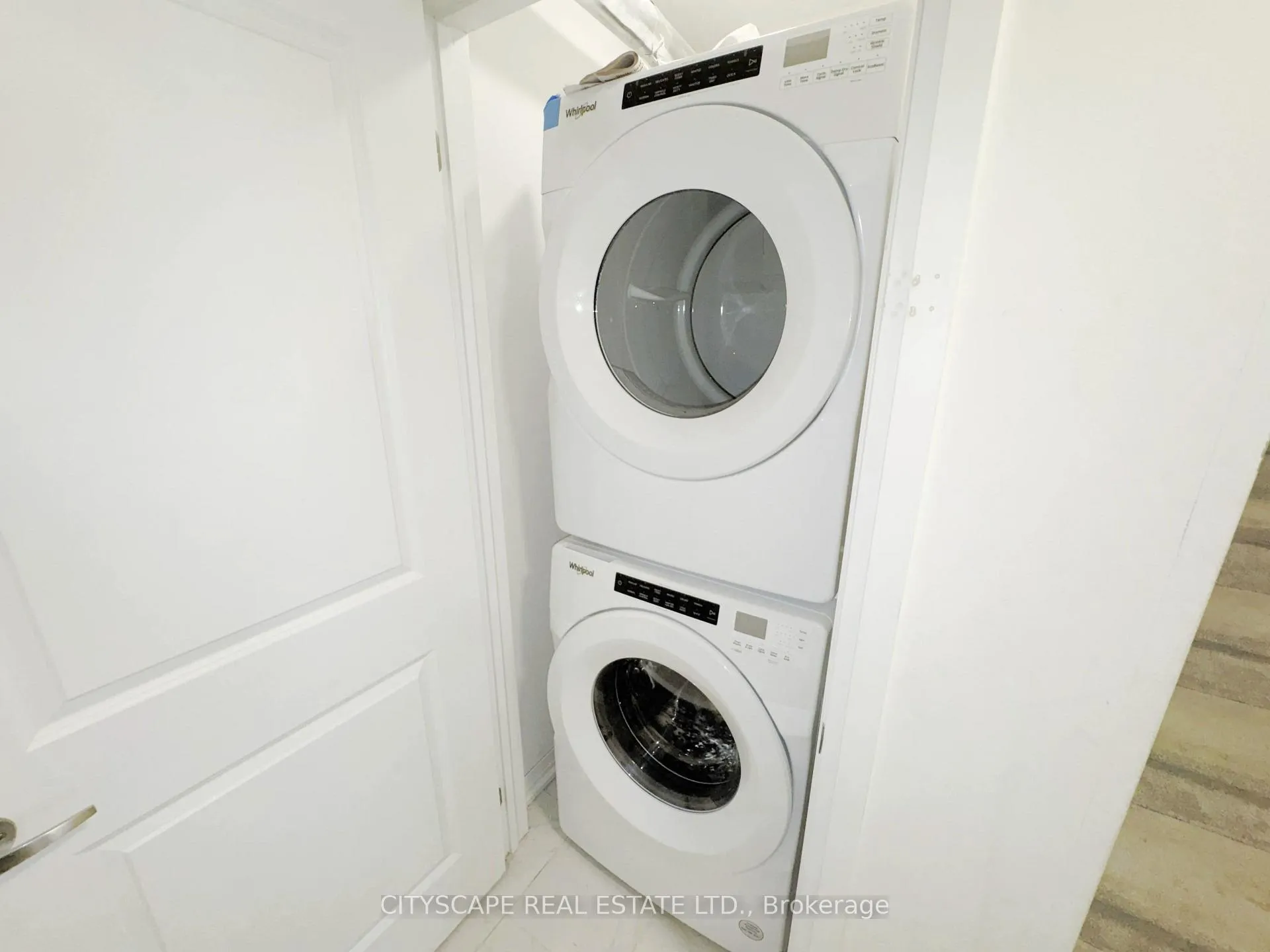 Photo 7 of 34 Sidney Rose Common, St. Catharines, Glendale/Glenridge — HOMEH